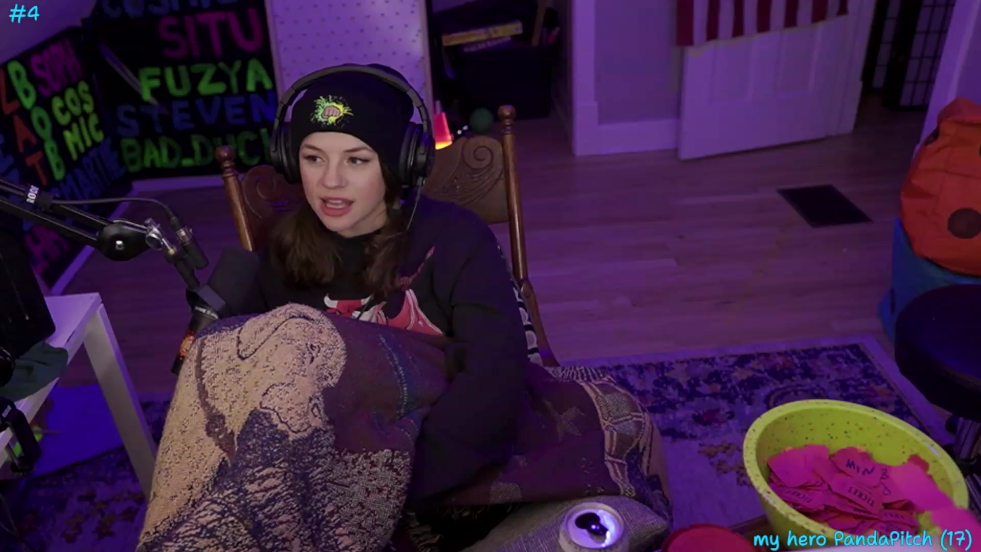 Gallery image thumbnail from SophiesPalace's myfreecams stream on, 07/13/2023, 07:40 image 9 of 20