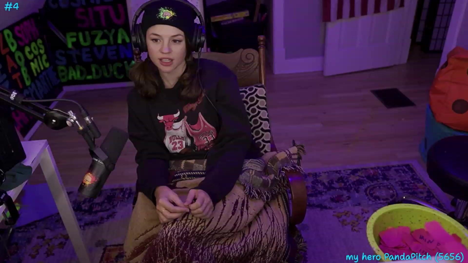 Gallery image thumbnail from SophiesPalace's myfreecams stream on, 07/13/2023, 08:41 image 19 of 20