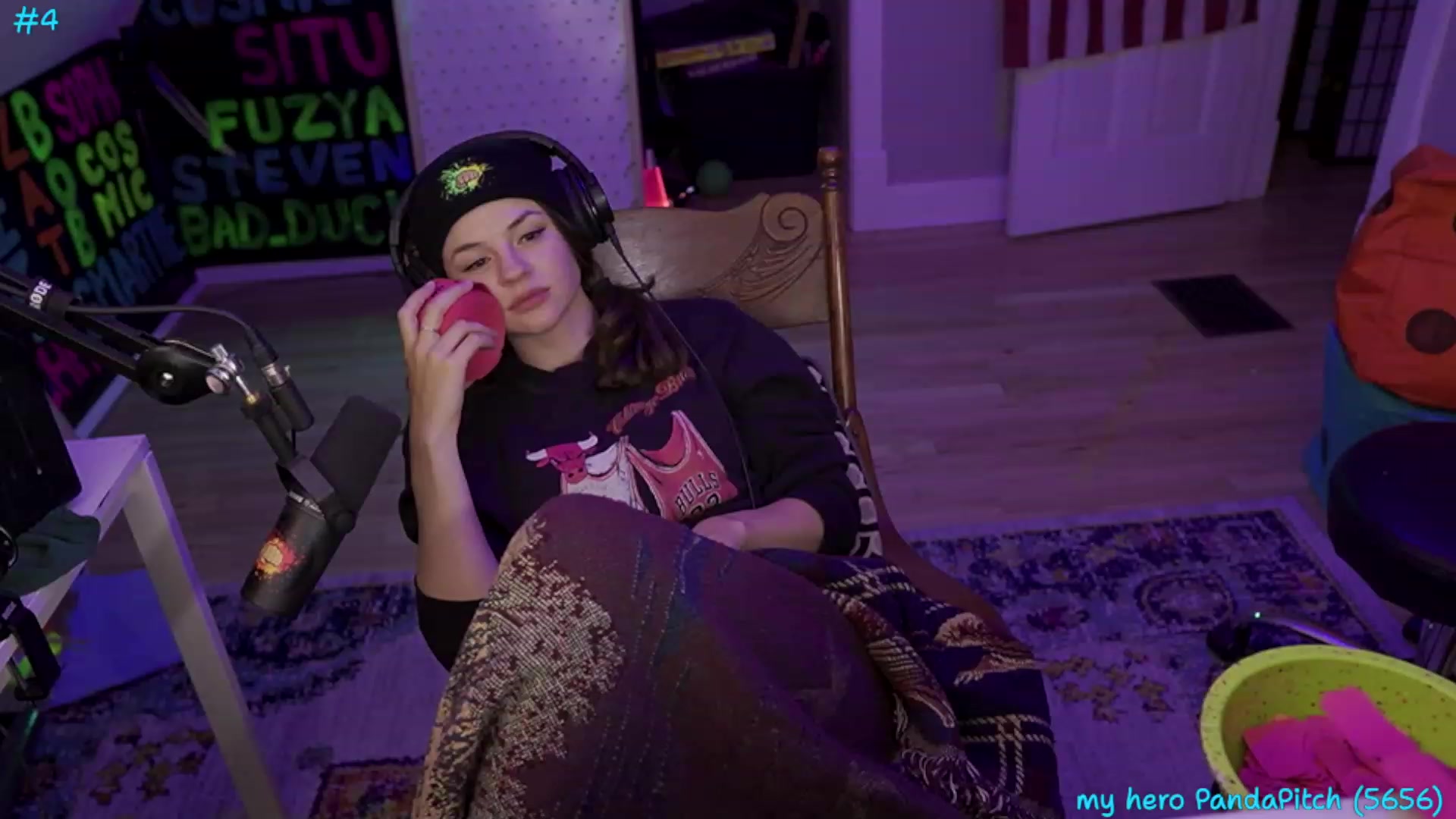Gallery image thumbnail from SophiesPalace's myfreecams stream on, 07/13/2023, 08:41 image 15 of 20
