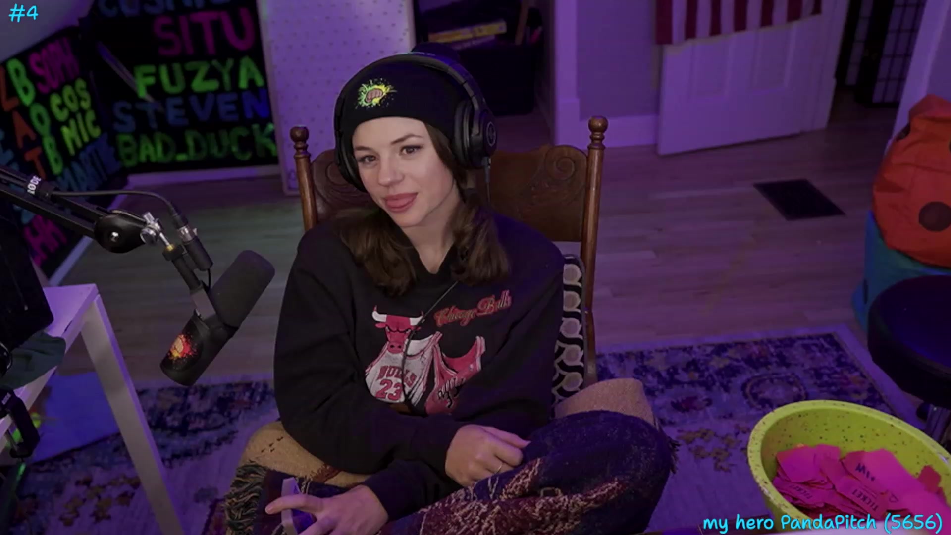 Gallery image thumbnail from SophiesPalace's myfreecams stream on, 07/13/2023, 09:52 image 10 of 20