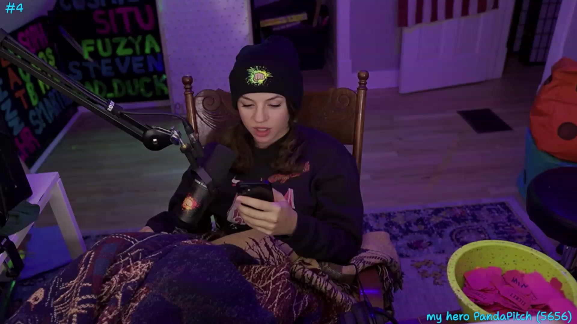 Gallery image thumbnail from SophiesPalace's myfreecams stream on, 07/13/2023, 09:52 image 12 of 20