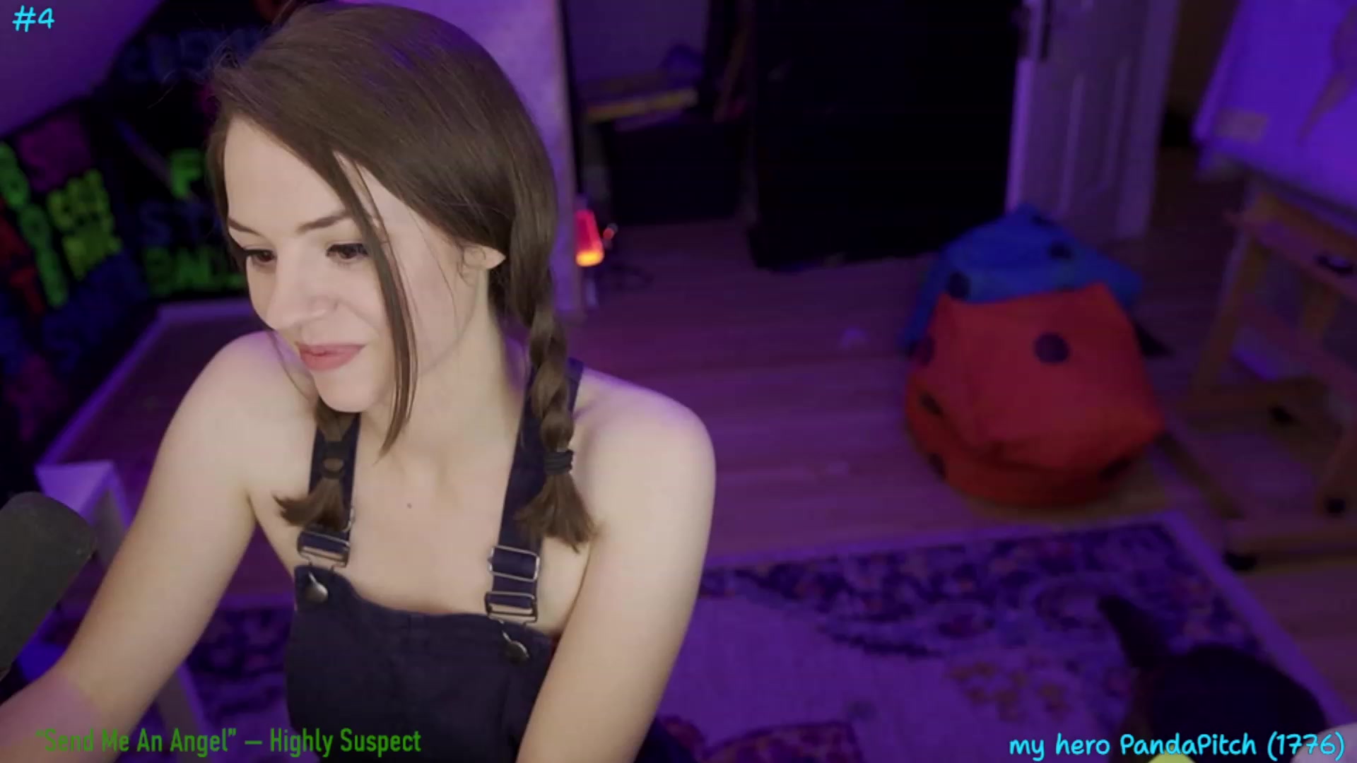 Gallery image thumbnail from SophiesPalace's myfreecams stream on, 07/16/2023, 07:27 image 13 of 20
