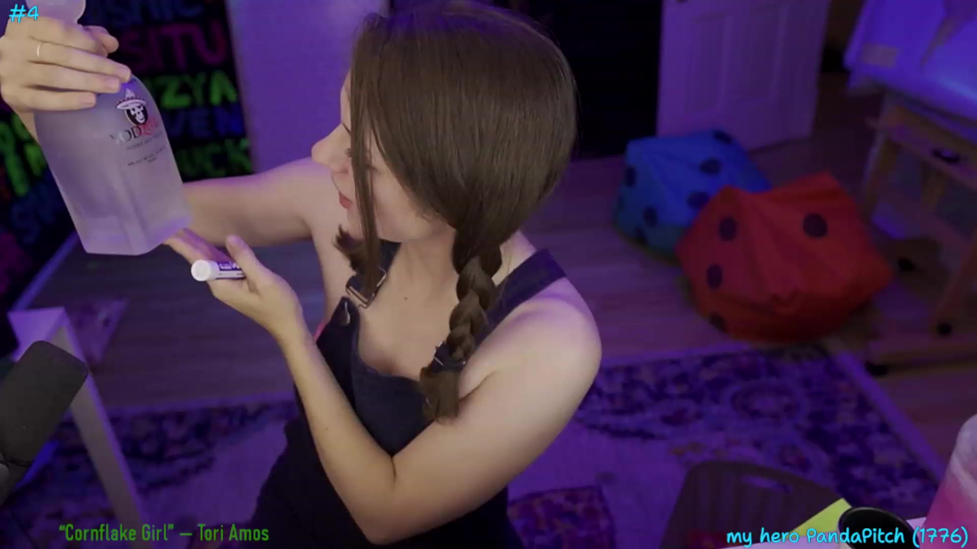 Gallery image thumbnail from SophiesPalace's myfreecams stream on, 07/16/2023, 07:27 image 10 of 20