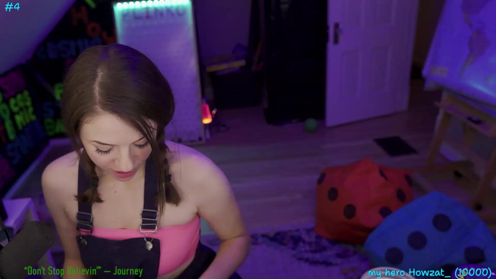 Gallery image thumbnail from SophiesPalace's myfreecams stream on, 07/16/2023, 10:39 image 19 of 20