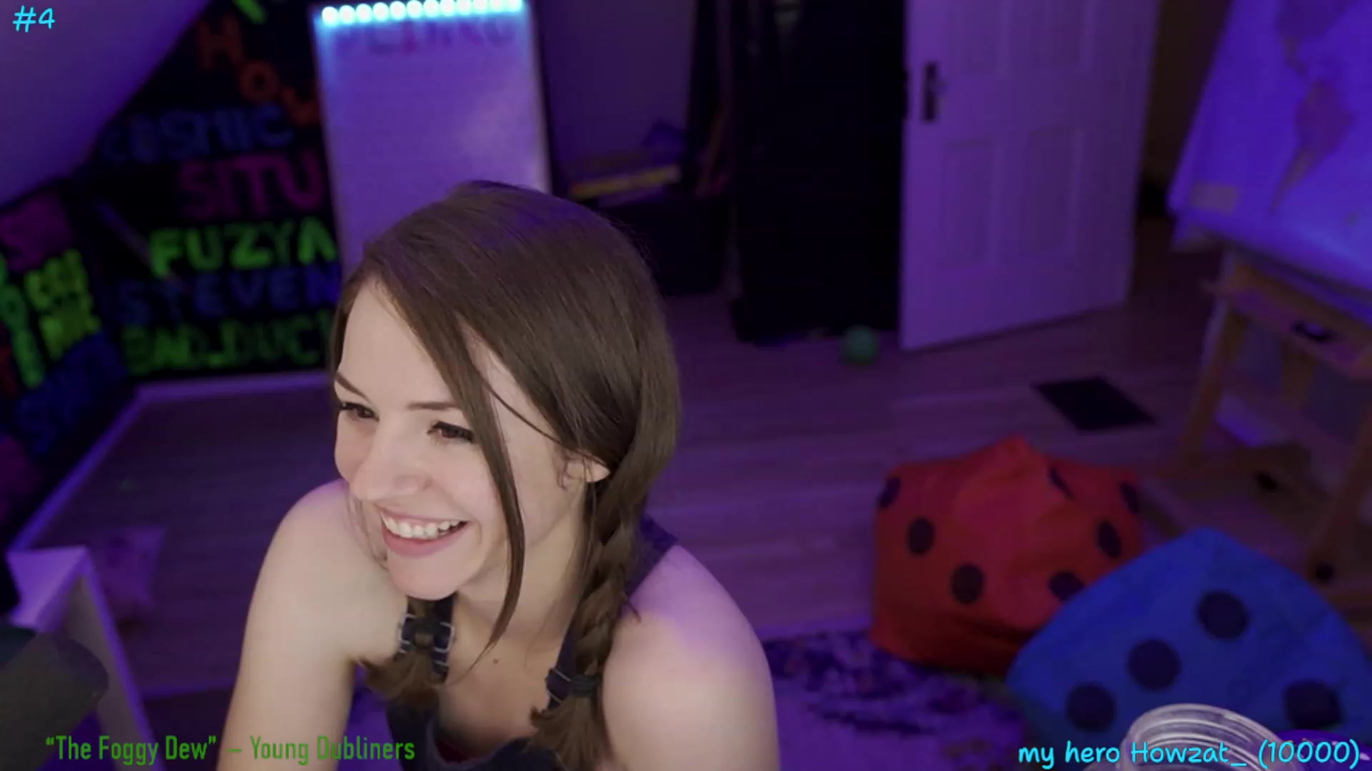 Gallery image thumbnail from SophiesPalace's myfreecams stream on, 07/16/2023, 10:39 image 6 of 20