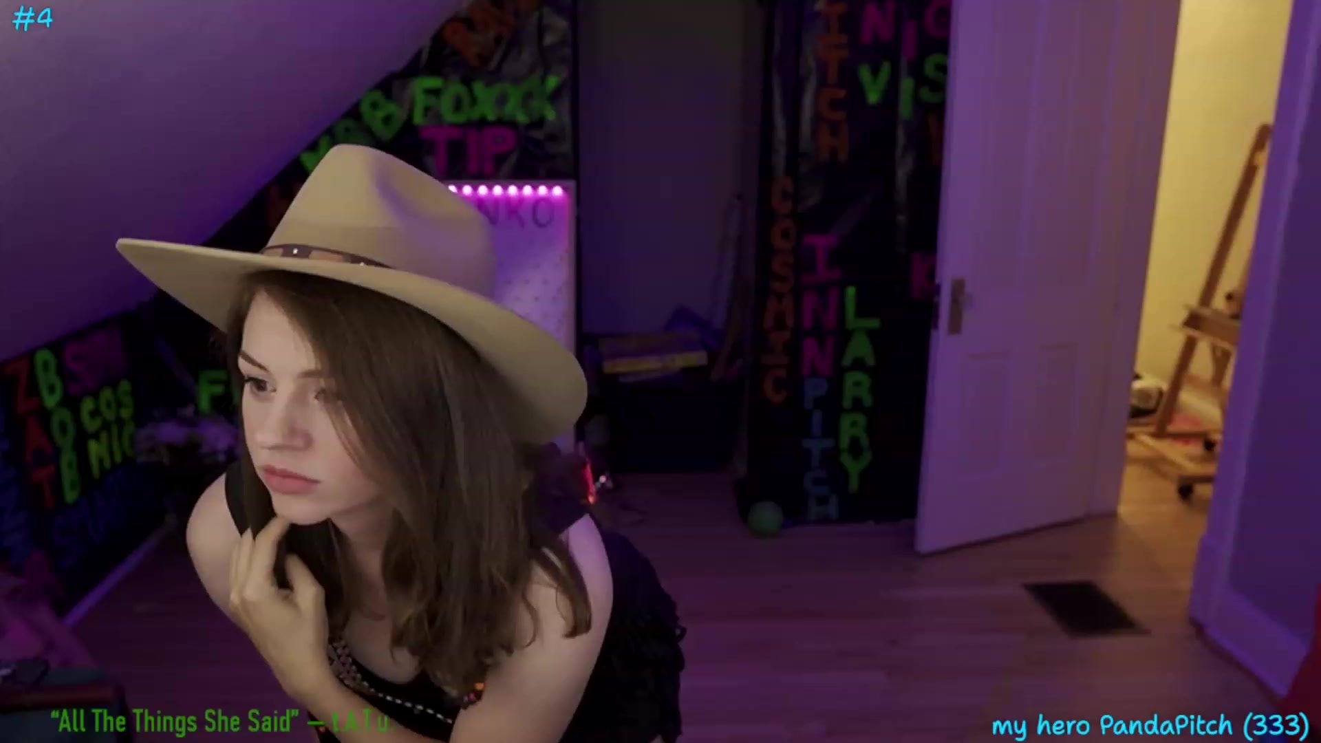 Gallery image thumbnail from SophiesPalace's myfreecams stream on, 07/18/2023, 05:31 image 7 of 20