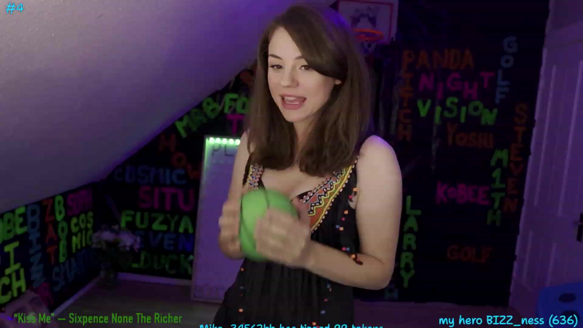 Gallery image thumbnail from SophiesPalace's myfreecams stream on, 07/18/2023, 06:44 image 3 of 20