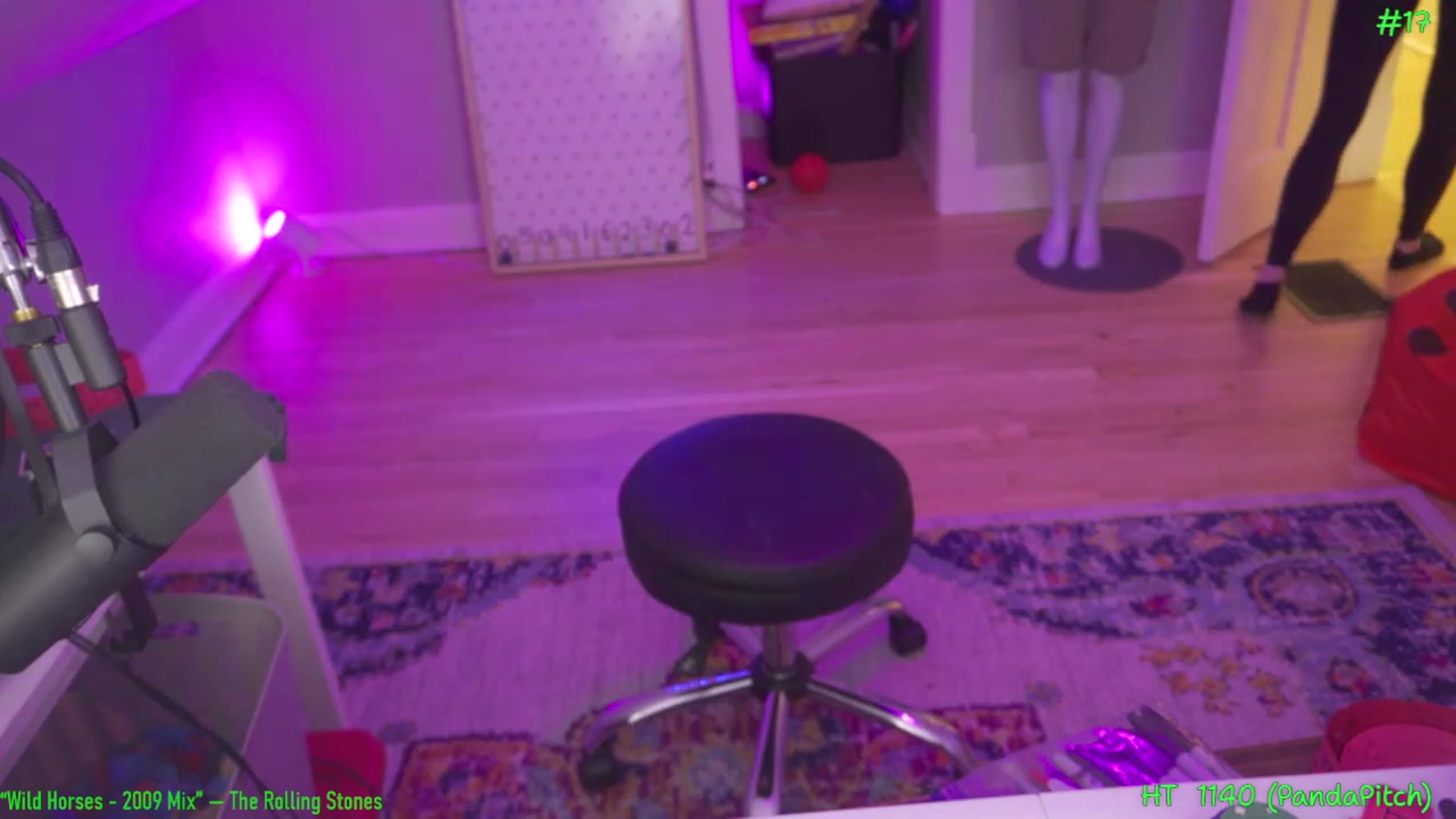 Gallery image thumbnail from Sophisticat3's myfreecams stream on, 03/26/2023, 10:06 image 15 of 20