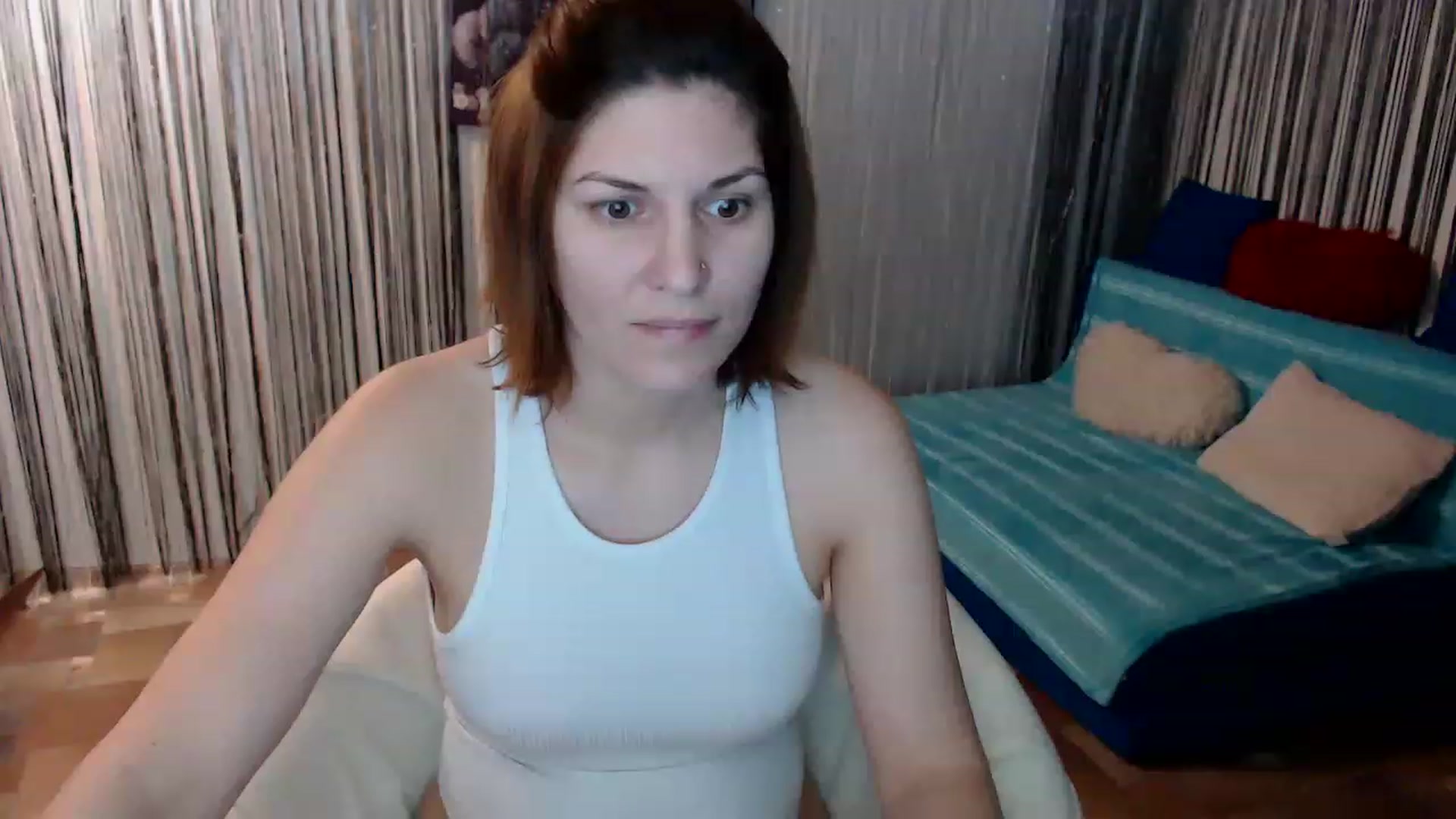 Gallery image thumbnail from Soranaxox's myfreecams stream on, 03/15/2023, 02:08 image 2 of 20