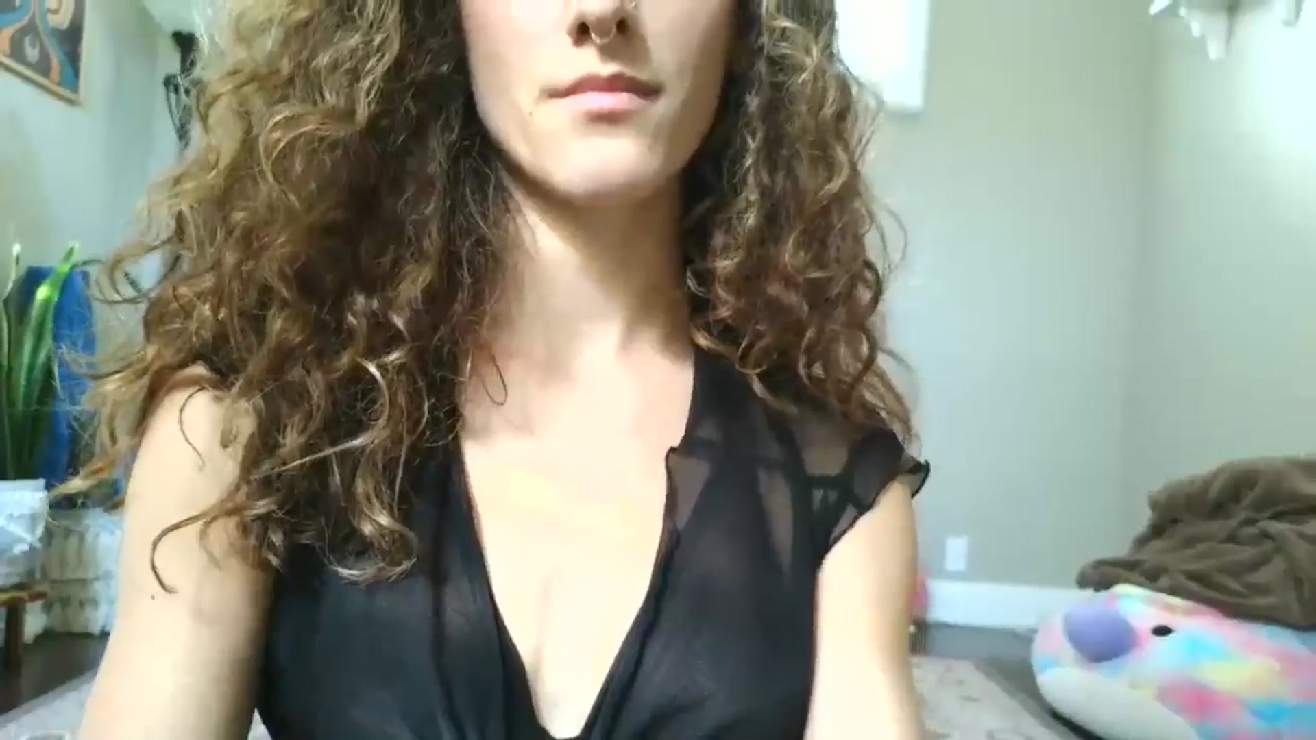 Gallery image thumbnail from Soraya888's myfreecams stream on, 03/23/2025, 23:07 image 18 of 20
