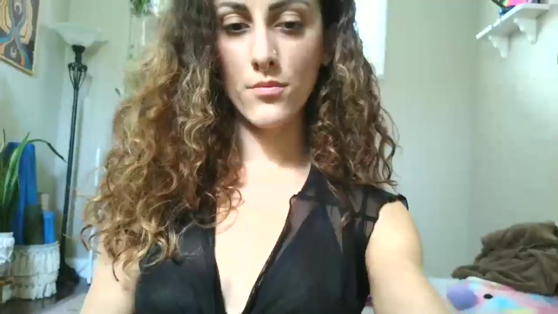 Gallery image thumbnail from Soraya888's myfreecams stream on, 03/23/2025, 23:34 image 3 of 20