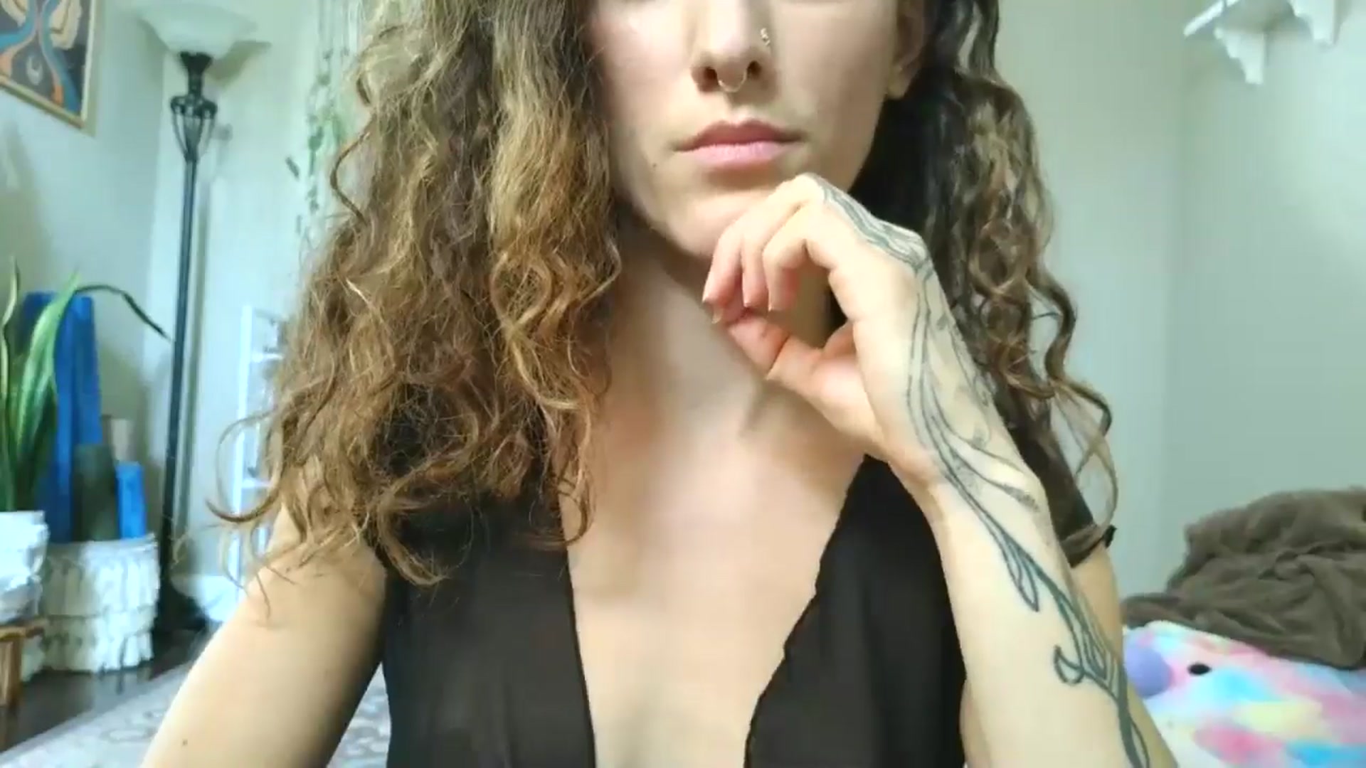 Gallery image thumbnail from Soraya888's myfreecams stream on, 03/24/2025, 24:00 image 3 of 20
