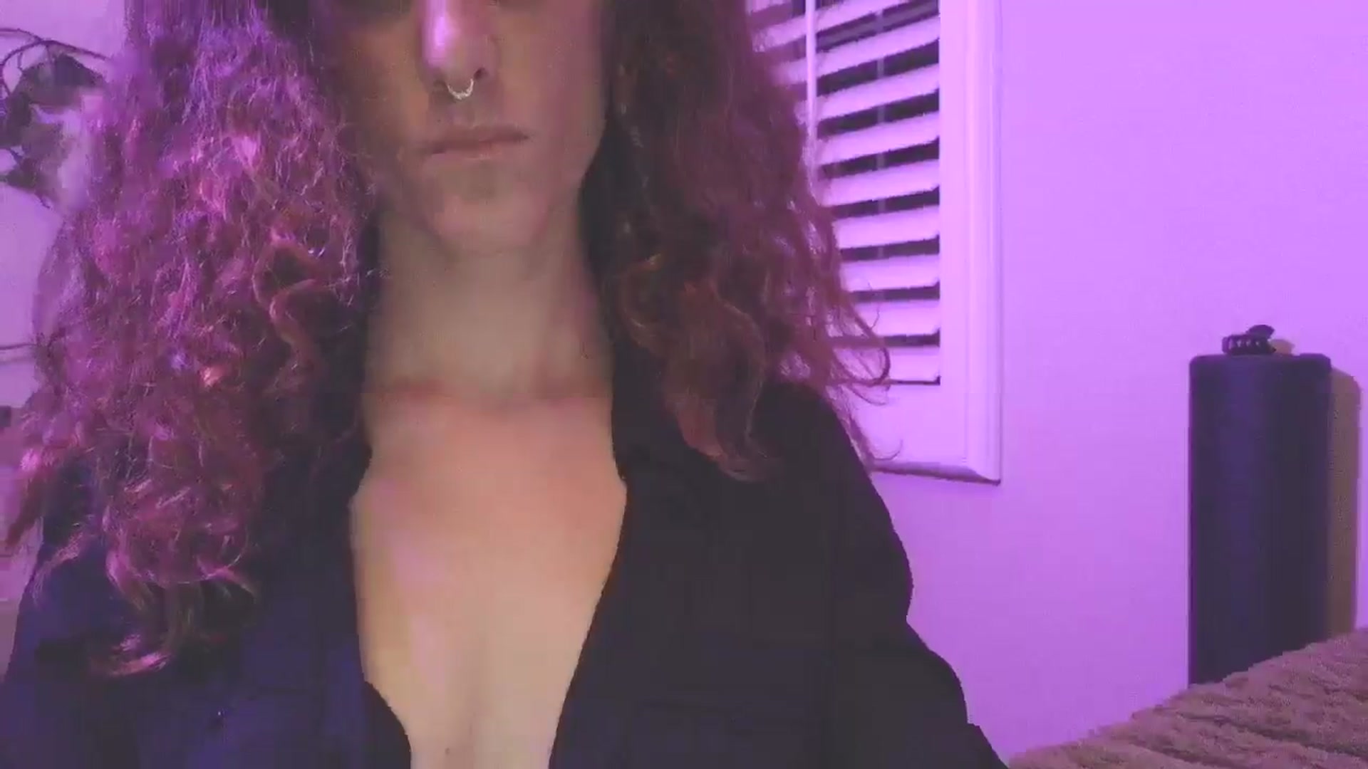 Gallery image thumbnail from Soraya888's myfreecams stream on, 03/25/2025, 06:47 image 3 of 20