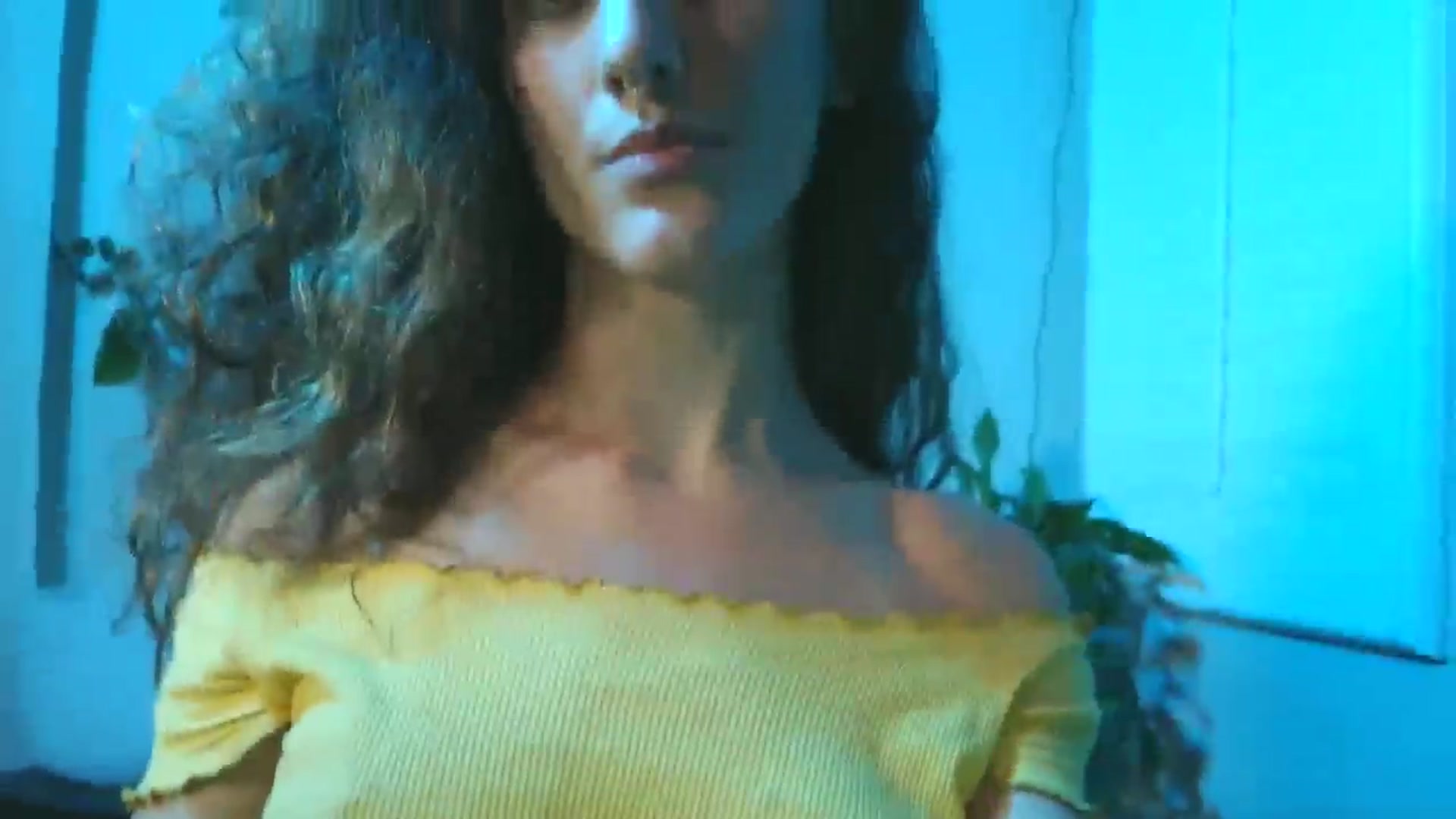 Gallery image thumbnail from Soraya888's myfreecams stream on, 03/26/2025, 06:41 image 15 of 20