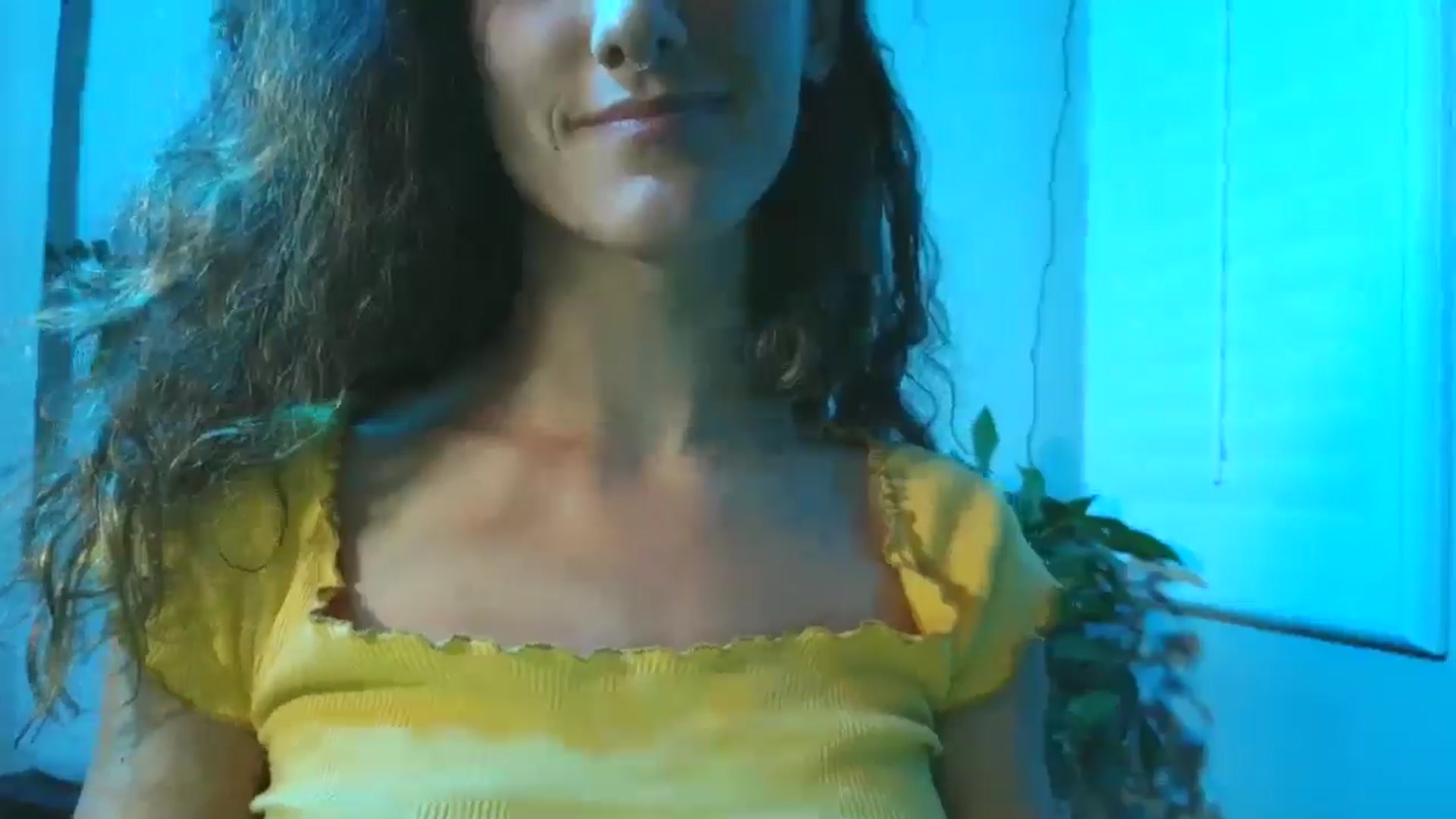 Gallery image thumbnail from Soraya888's myfreecams stream on, 03/26/2025, 06:41 image 17 of 20