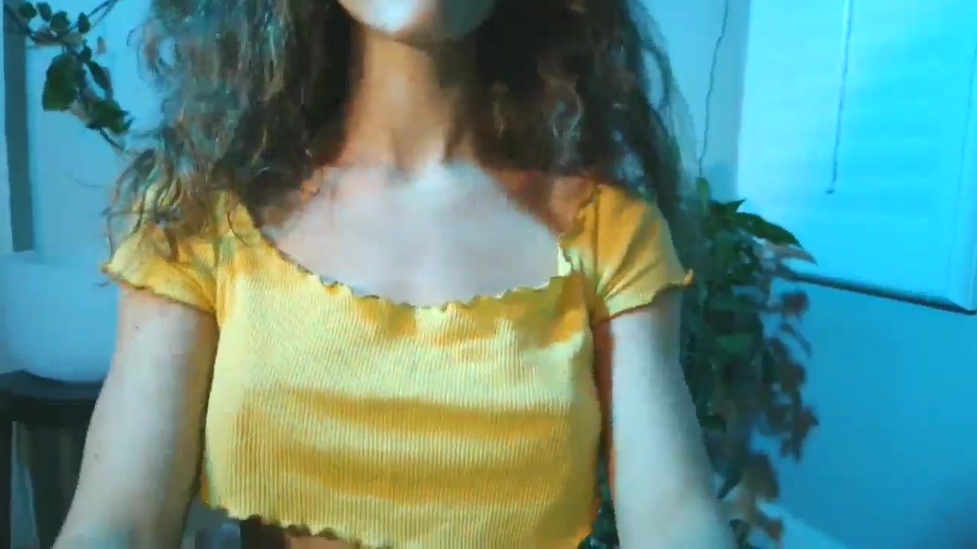 Gallery image thumbnail from Soraya888's myfreecams stream on, 03/26/2025, 06:41 image 8 of 20
