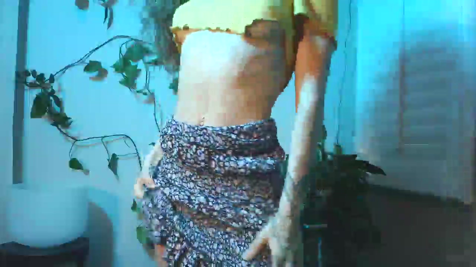 Gallery image thumbnail from Soraya888's myfreecams stream on, 03/26/2025, 07:12 image 9 of 20