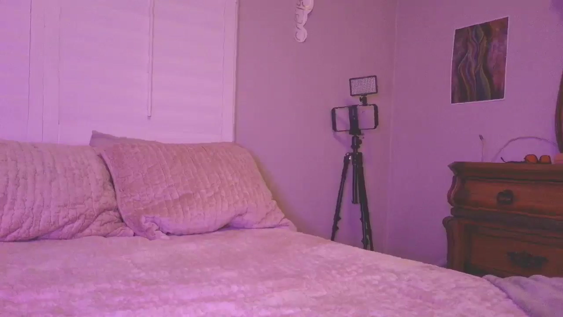 Gallery image thumbnail from Soraya888's myfreecams stream on, 11/13/2025, 03:33 image 4 of 20