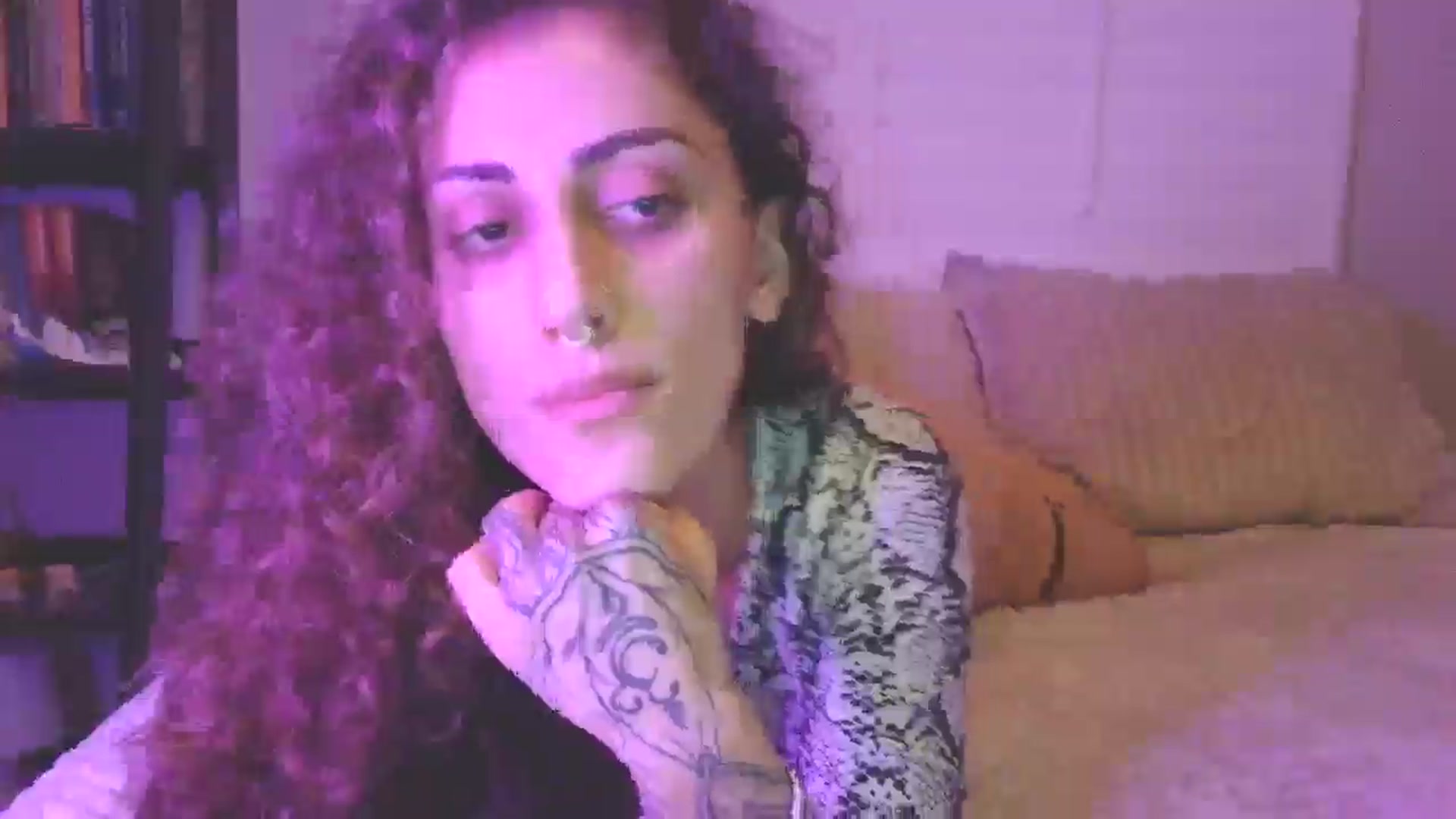 Gallery image thumbnail from Soraya888's myfreecams stream on, 11/13/2025, 03:33 image 12 of 20