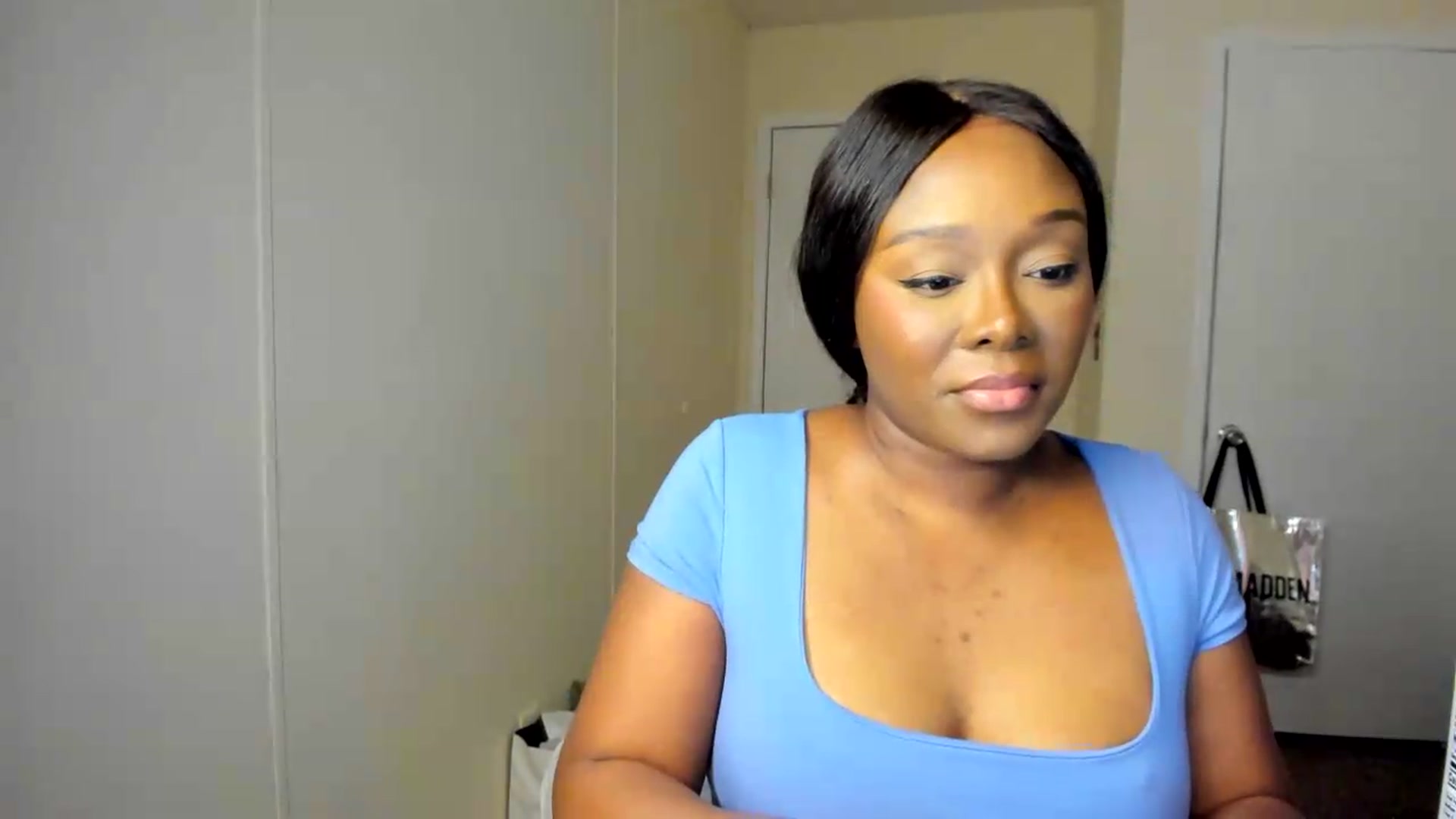 Gallery image thumbnail from Soraya__'s myfreecams stream on, 08/13/2026, 20:22 image 20 of 20