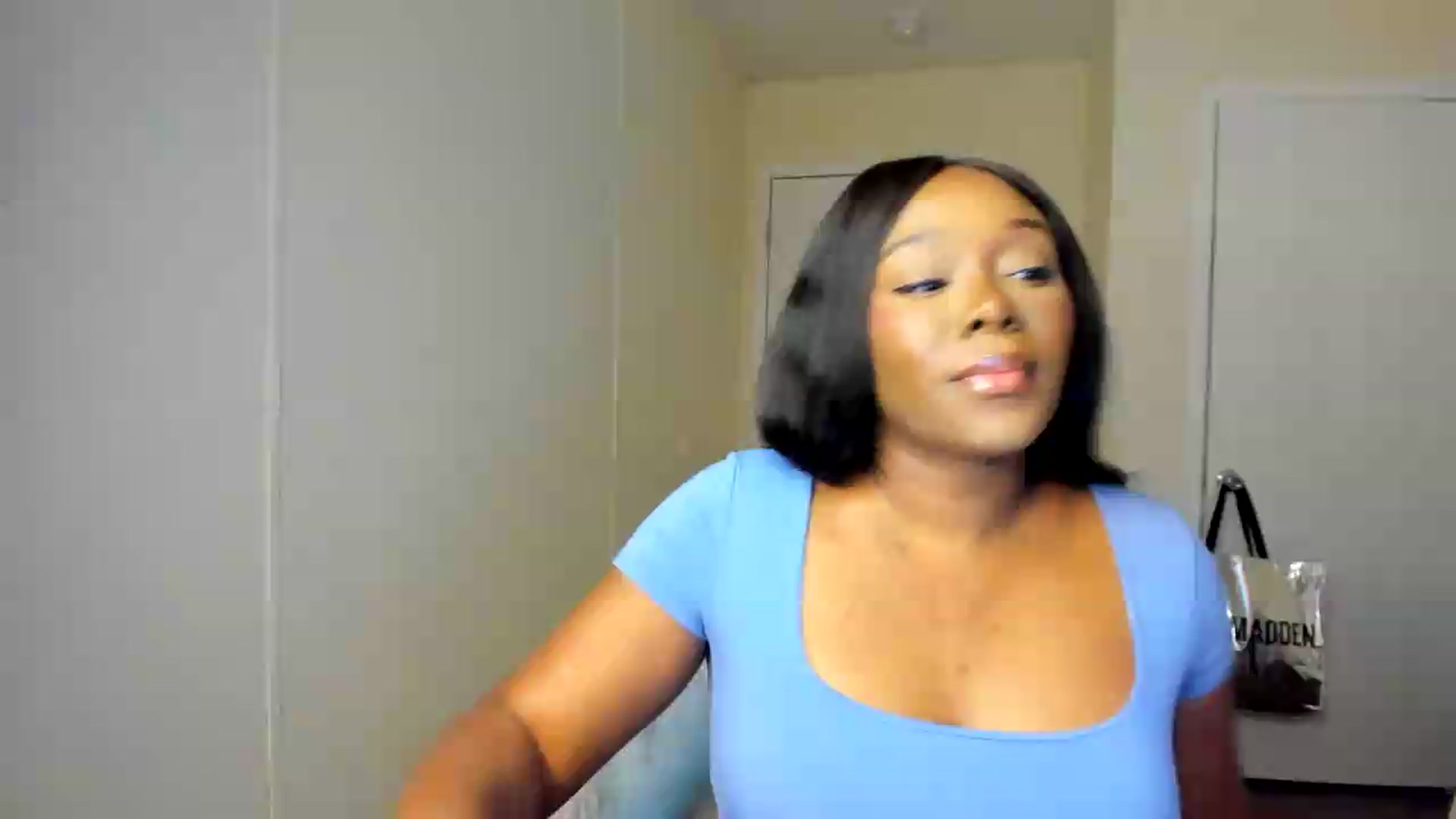 Gallery image thumbnail from Soraya__'s myfreecams stream on, 08/13/2026, 20:22 image 5 of 20