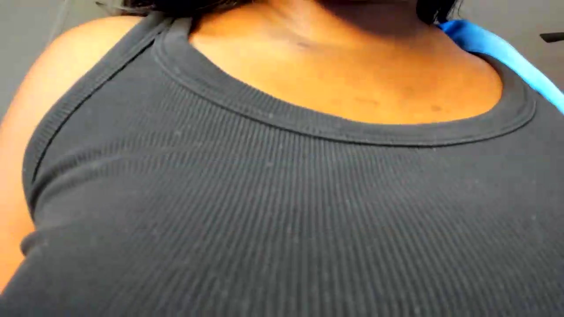 Gallery image thumbnail from Soraya__'s myfreecams stream on, 08/17/2026, 20:02 image 6 of 20