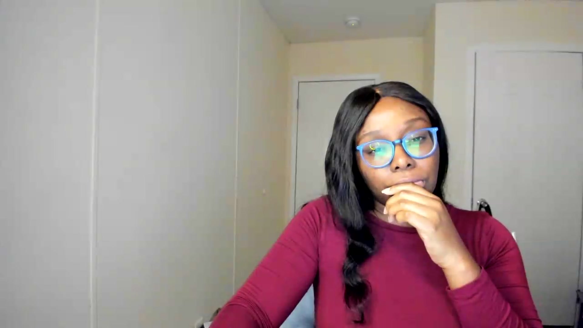 Gallery image thumbnail from Soraya__'s myfreecams stream on, 08/18/2026, 20:01 image 2 of 20