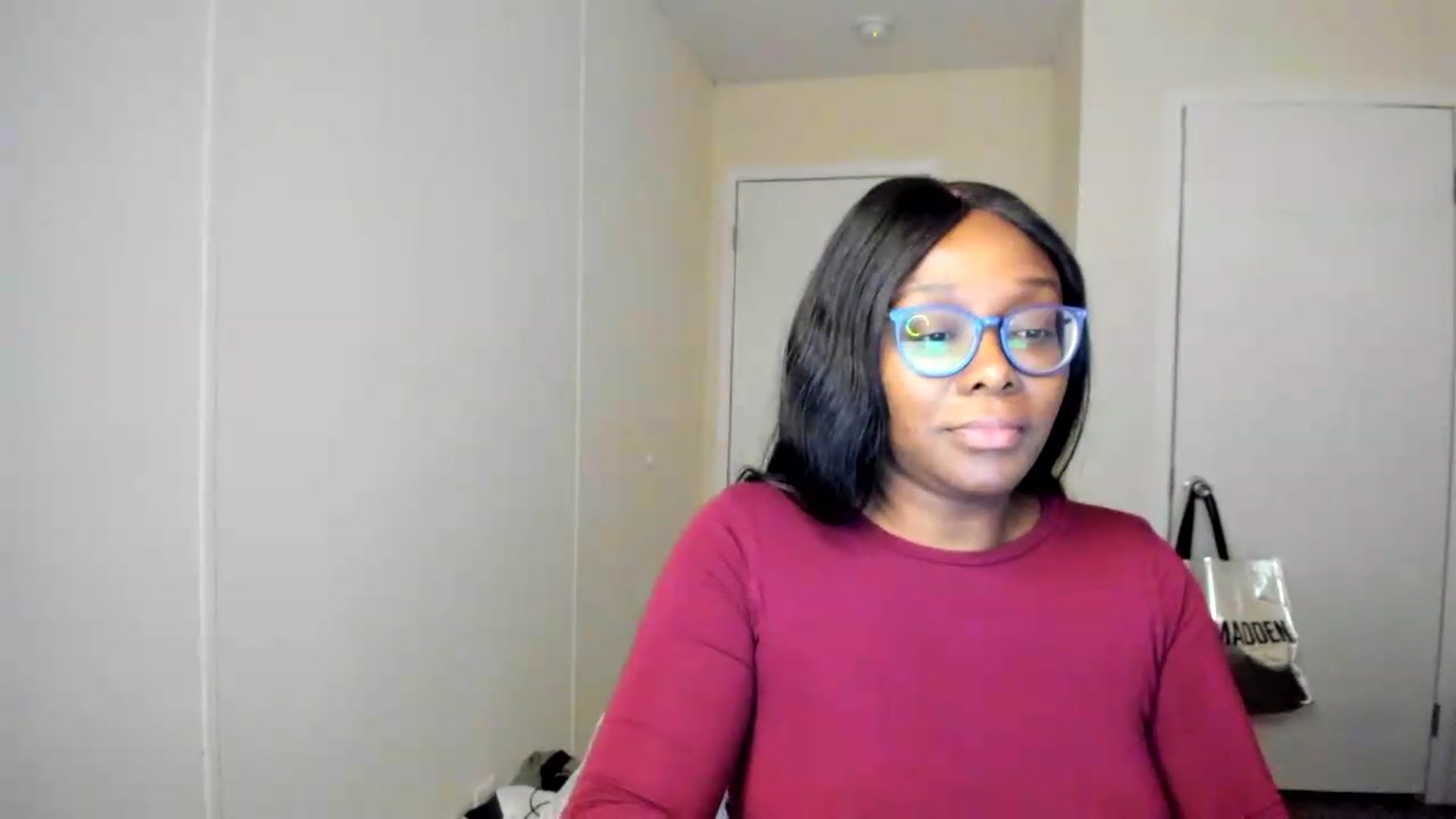 Gallery image thumbnail from Soraya__'s myfreecams stream on, 08/18/2026, 20:01 image 18 of 20