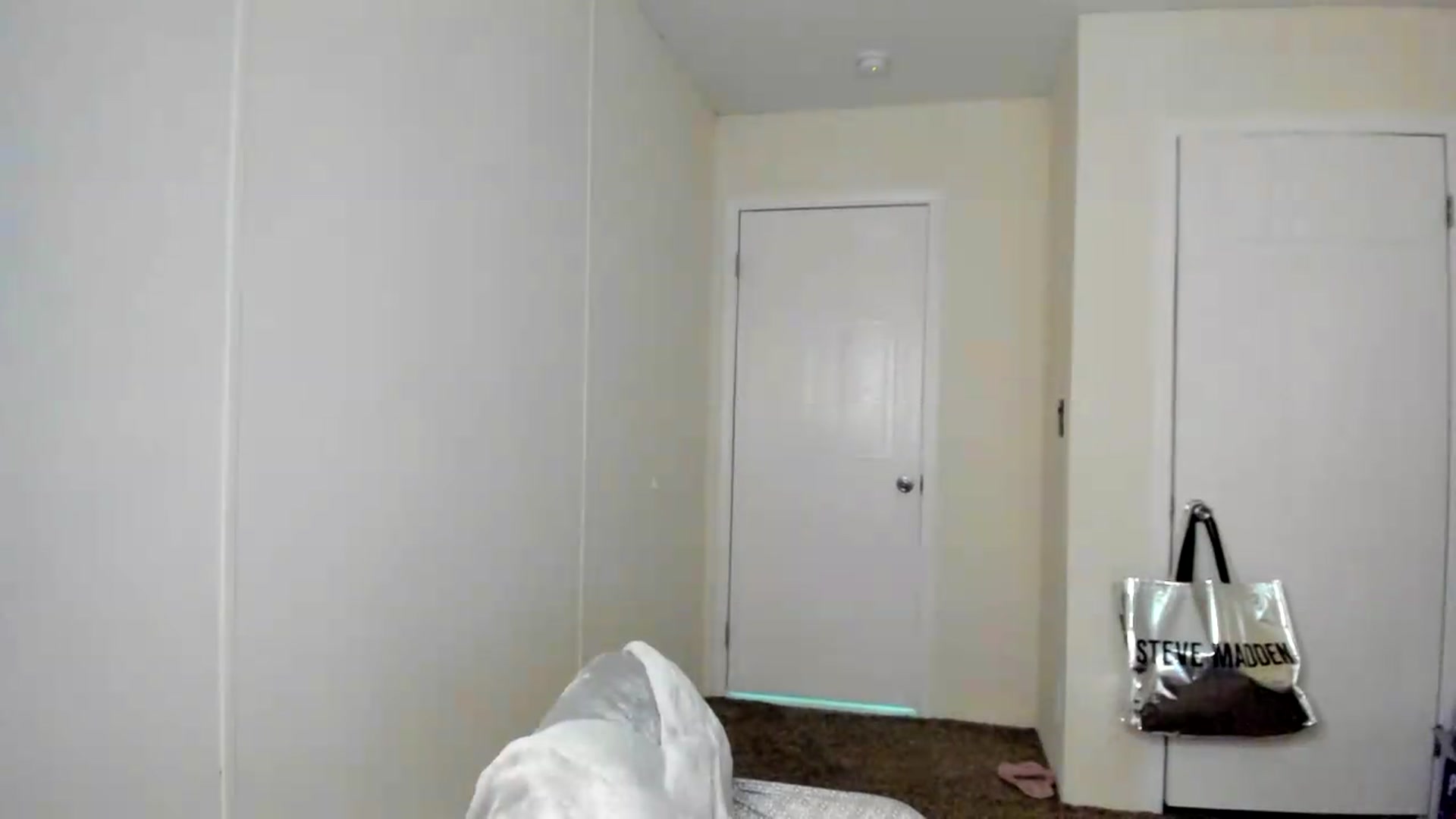Gallery image thumbnail from Soraya__'s myfreecams stream on, 08/18/2026, 20:01 image 7 of 20