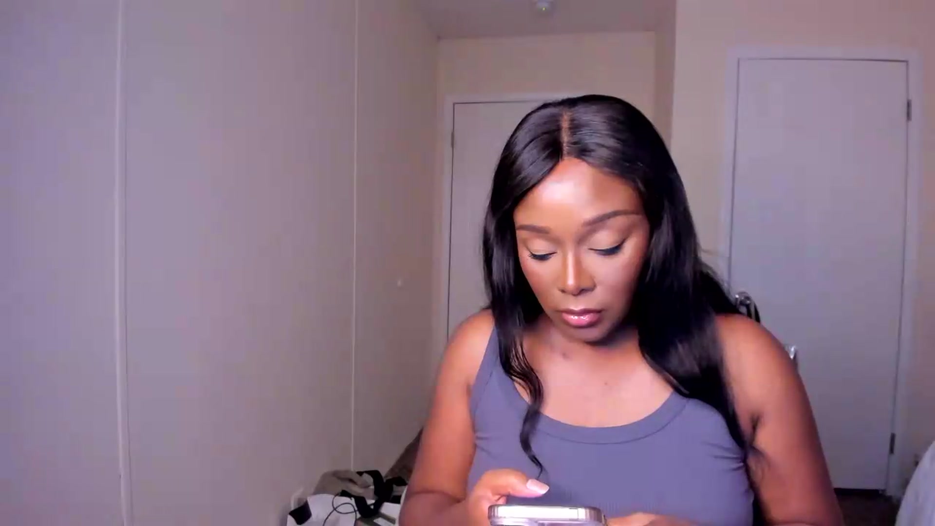 Gallery image thumbnail from Soraya__'s myfreecams stream on, 08/21/2026, 20:26 image 10 of 20
