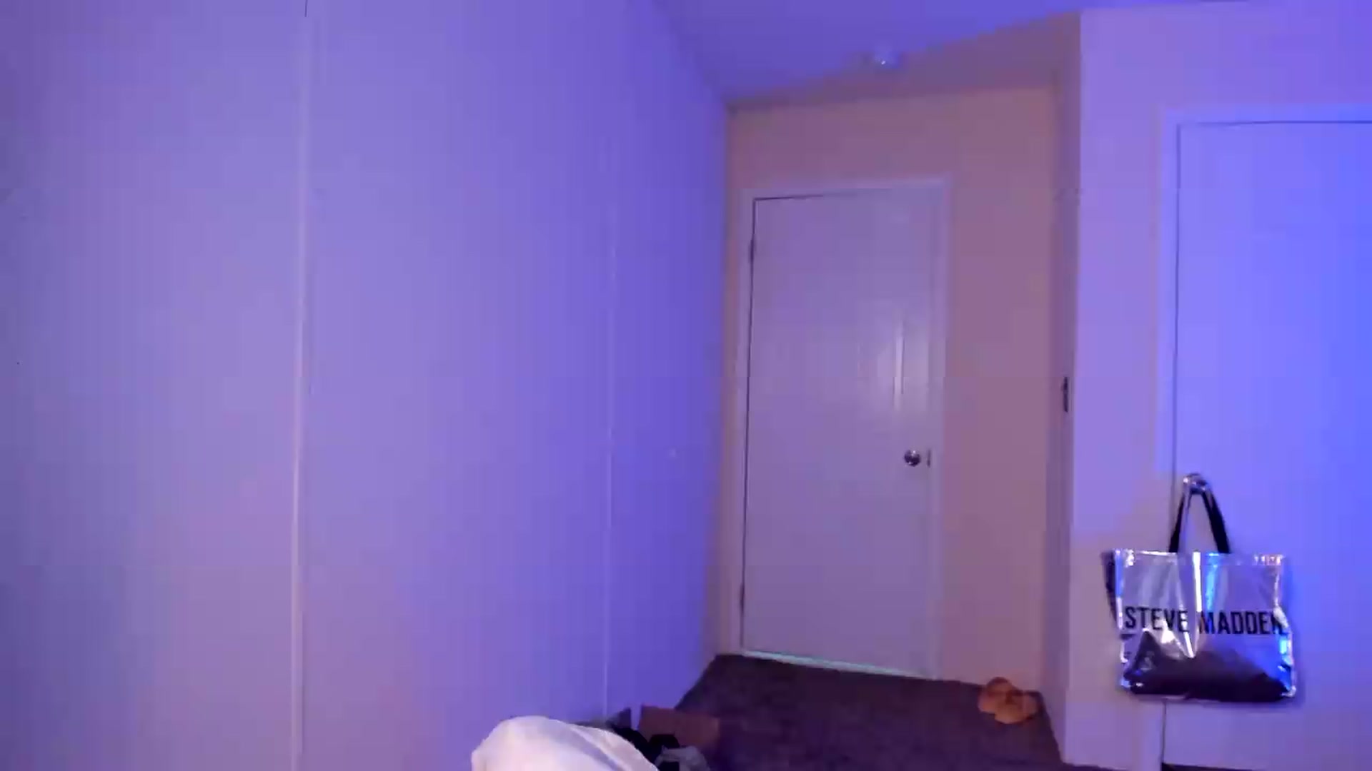 Gallery image thumbnail from Soraya__'s myfreecams stream on, 08/28/2026, 18:24 image 20 of 20