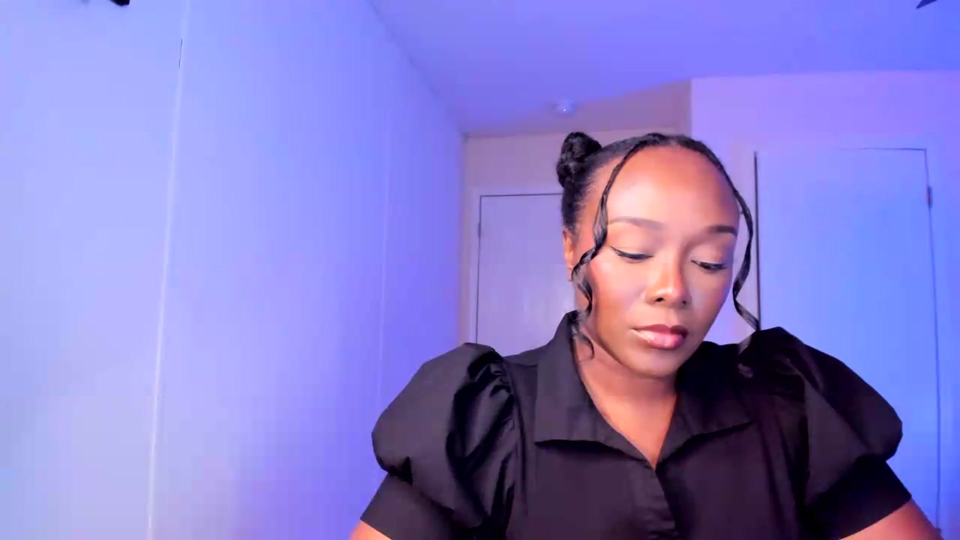 Gallery image thumbnail from Soraya__'s myfreecams stream on, 09/01/2026, 16:47 image 19 of 20
