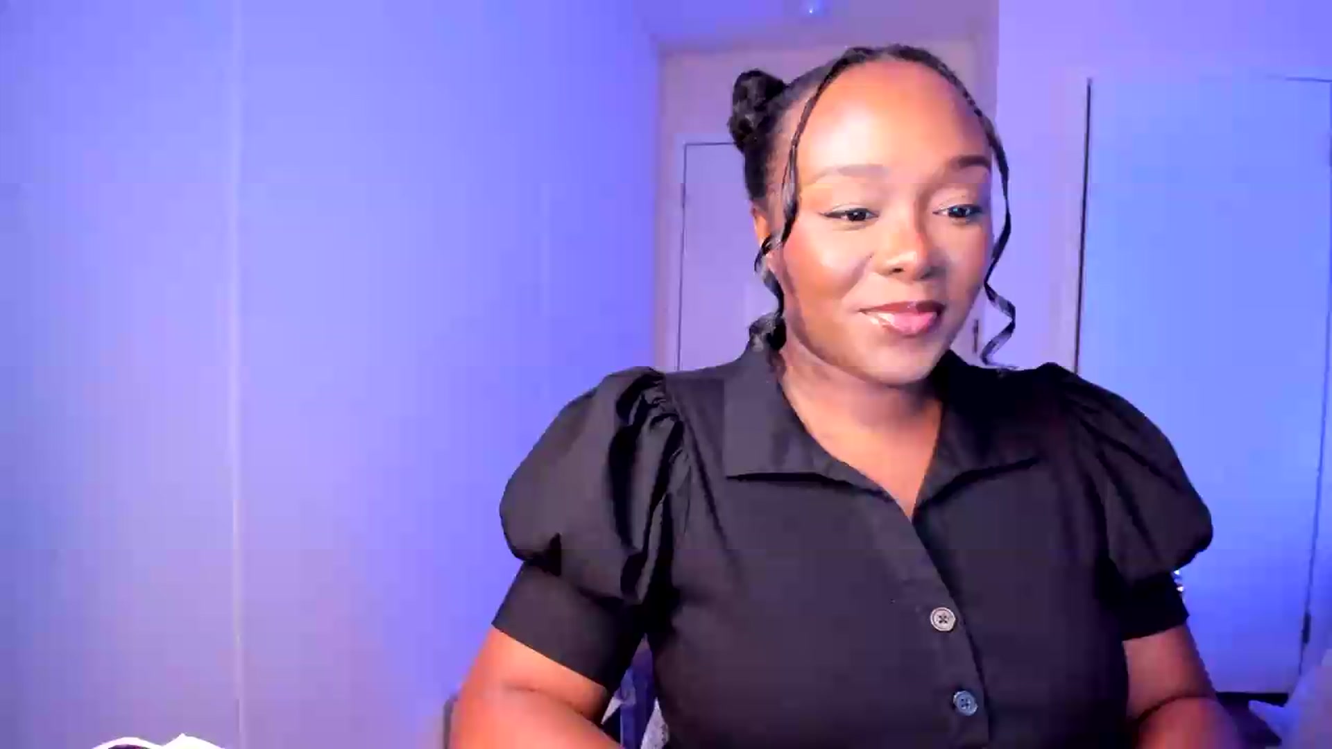 Gallery image thumbnail from Soraya__'s myfreecams stream on, 09/01/2026, 16:47 image 9 of 20