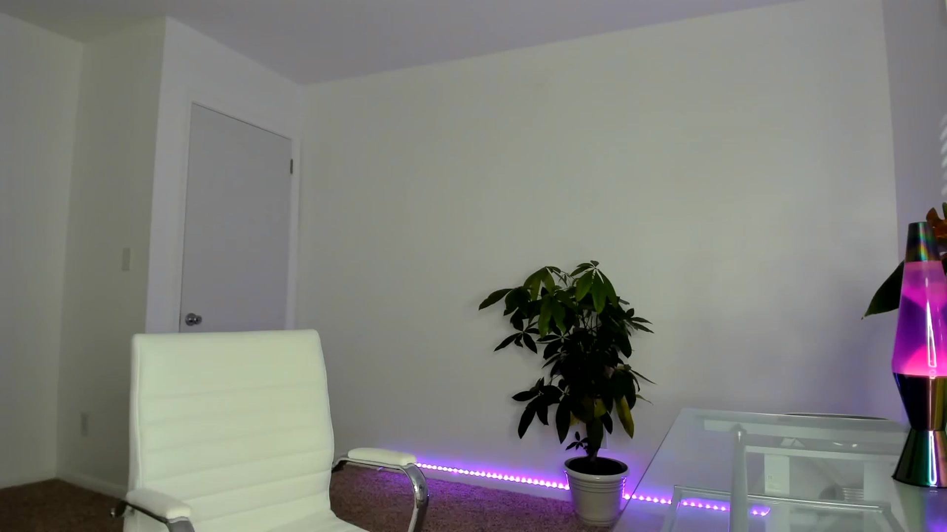 Gallery image thumbnail from SororityGirly's myfreecams stream on, 08/30/2023, 23:32 image 13 of 20