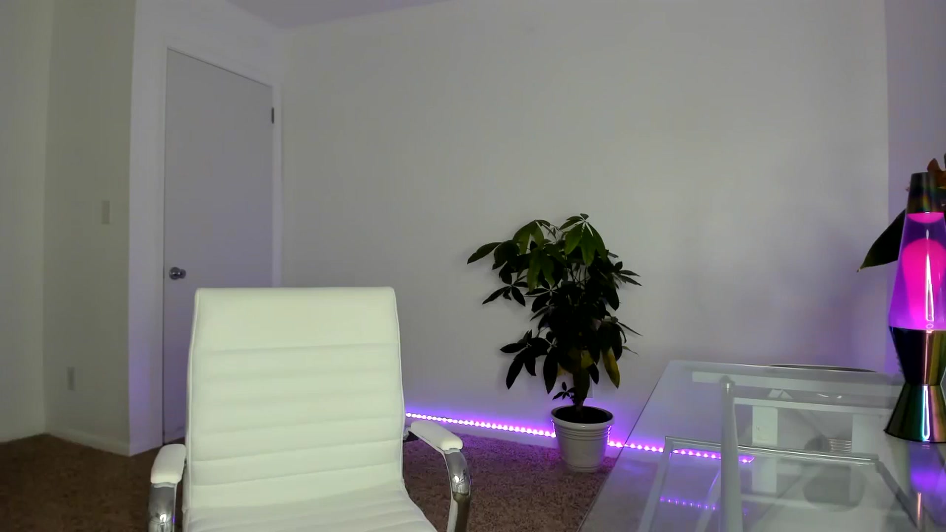 Gallery image thumbnail from SororityGirly's myfreecams stream on, 08/31/2023, 24:25 image 3 of 20