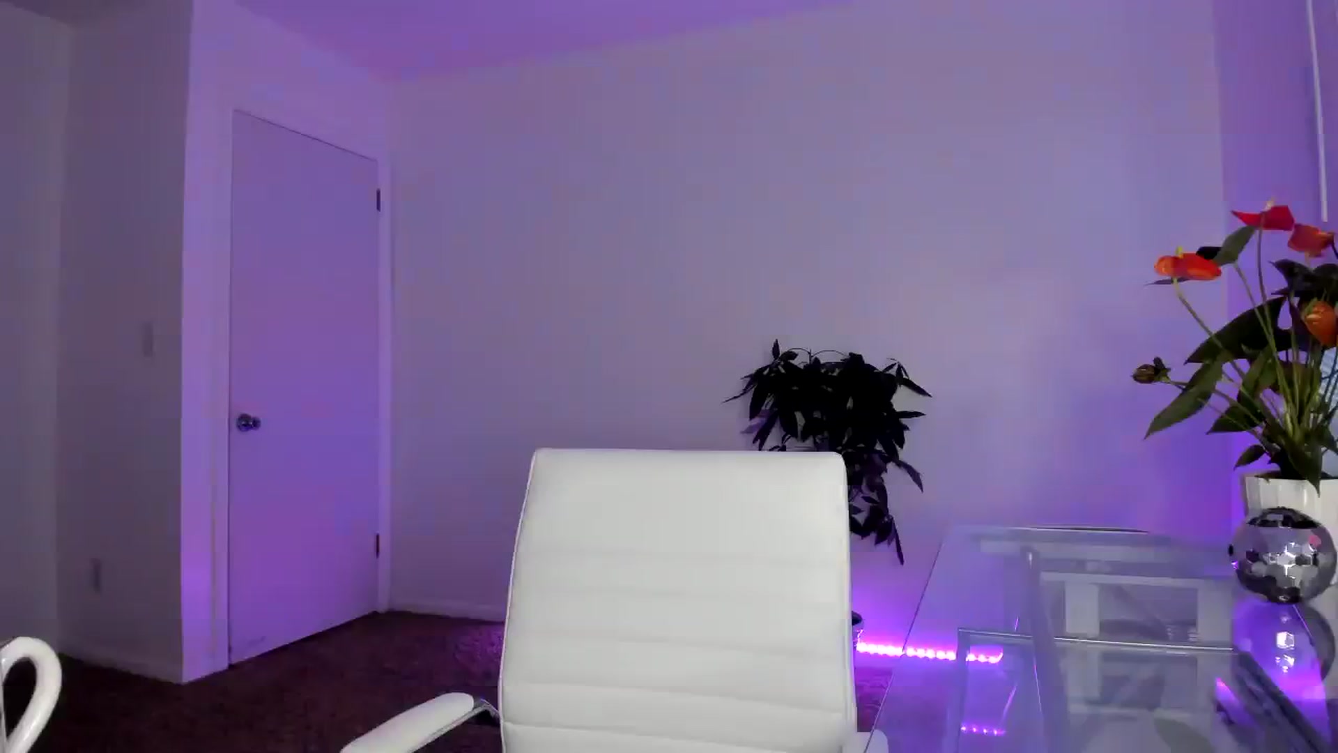 Gallery image thumbnail from SororityGirly's myfreecams stream on, 09/12/2023, 23:39 image 9 of 20
