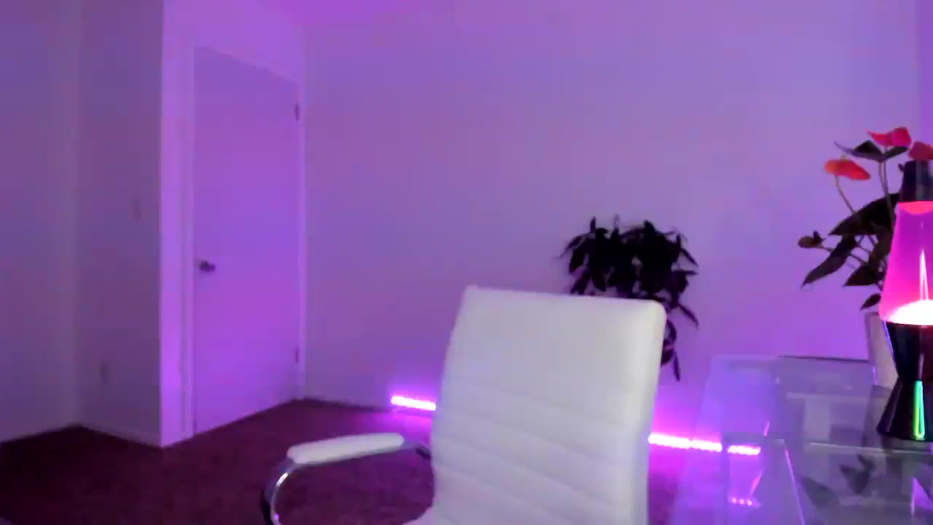 Gallery image thumbnail from SororityGirly's myfreecams stream on, 09/20/2023, 23:50 image 2 of 20