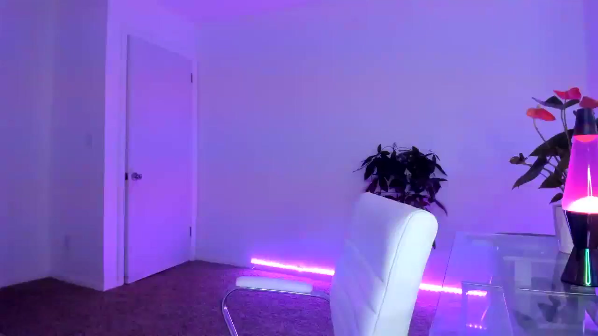 Gallery image thumbnail from SororityGirly's myfreecams stream on, 09/20/2023, 23:50 image 3 of 20