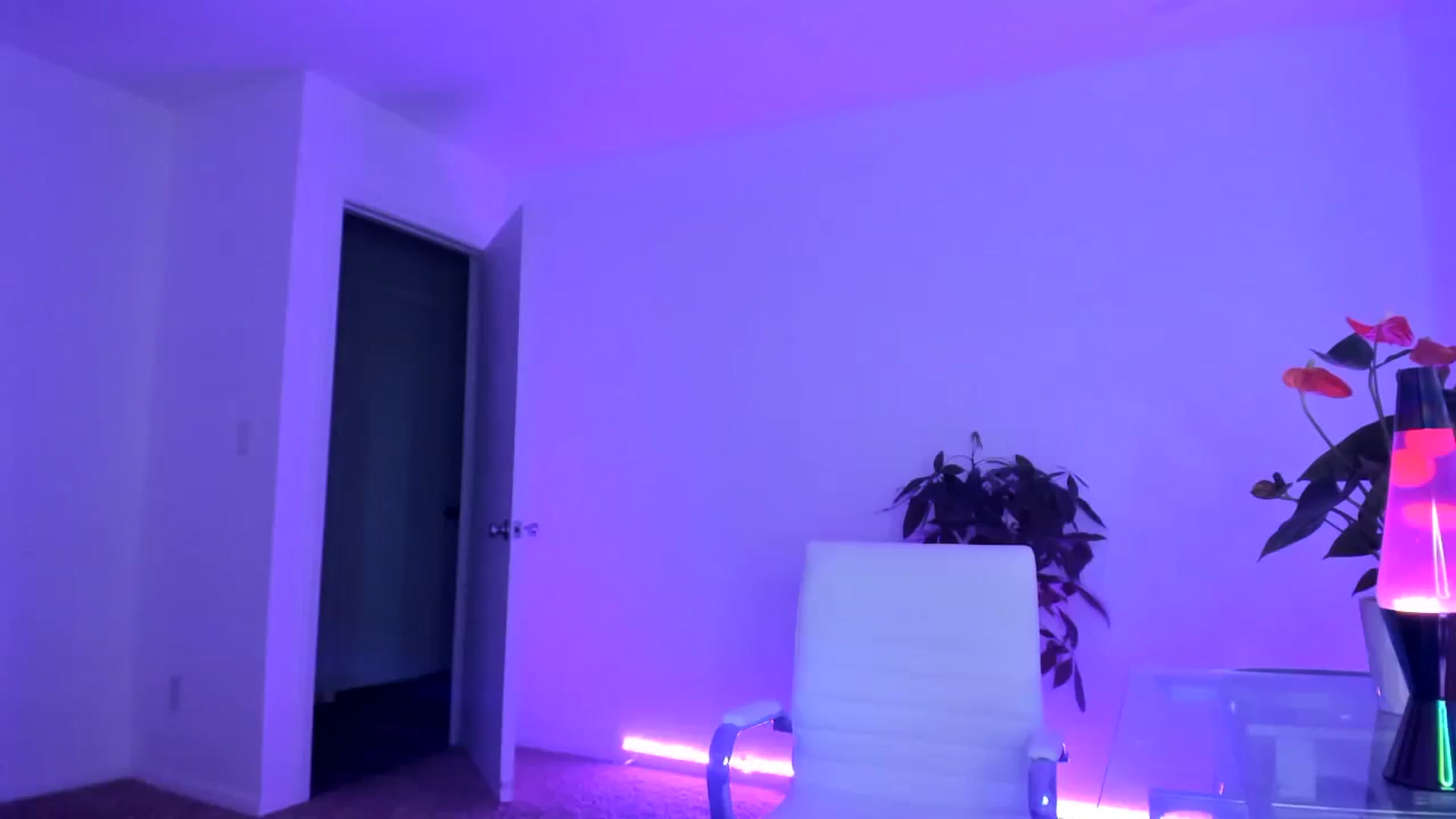 Gallery image thumbnail from SororityGirly's myfreecams stream on, 09/24/2023, 22:51 image 12 of 20