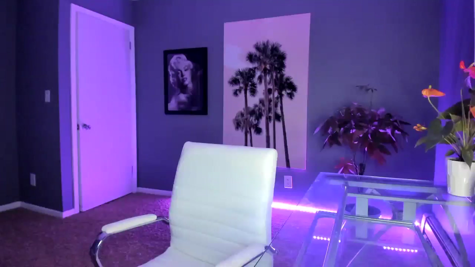 Gallery image thumbnail from SororityGirly's myfreecams stream on, 11/01/2023, 24:00 image 20 of 20
