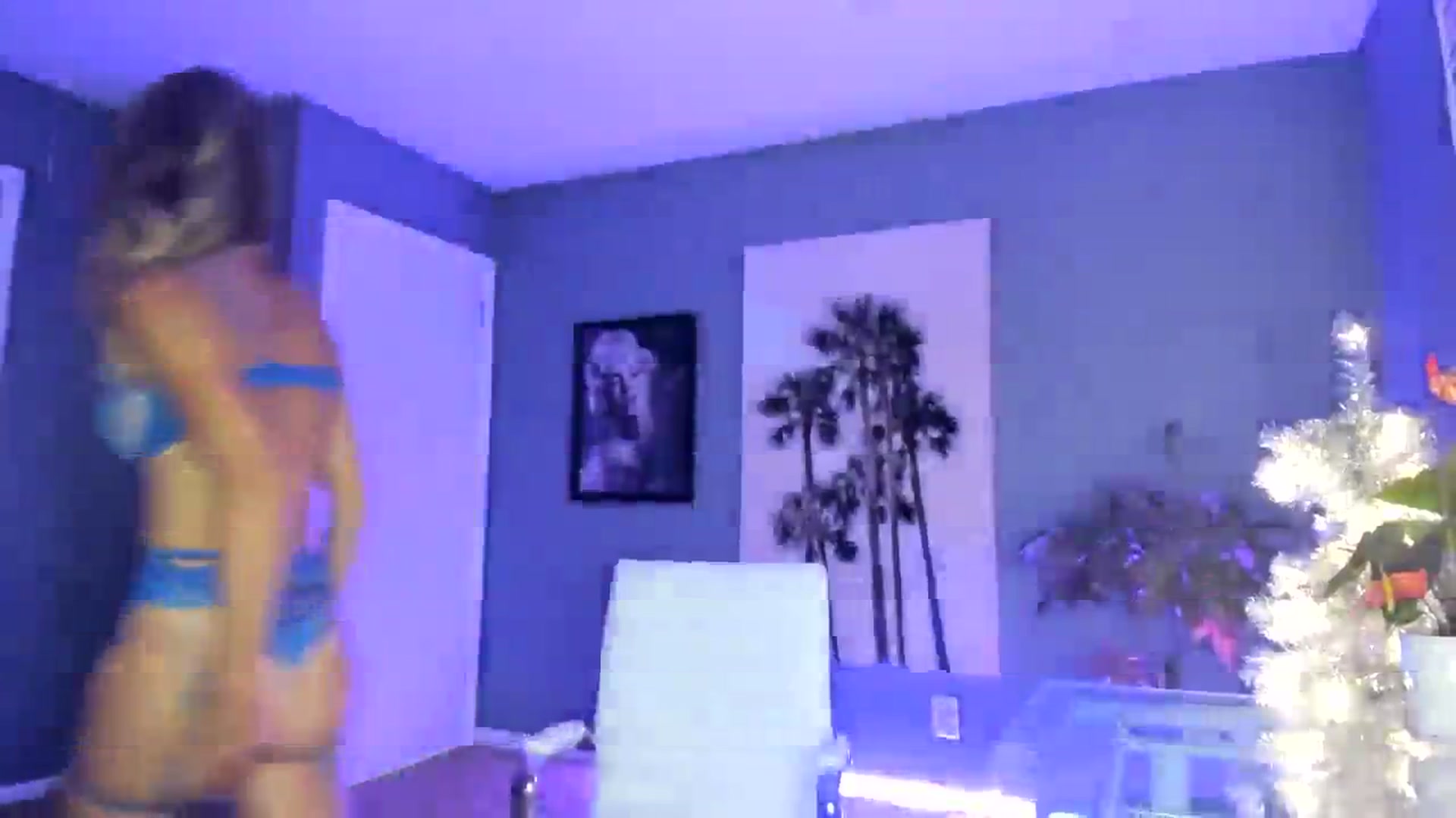 Gallery image thumbnail from SororityGirly's myfreecams stream on, 11/17/2023, 01:51 image 4 of 20