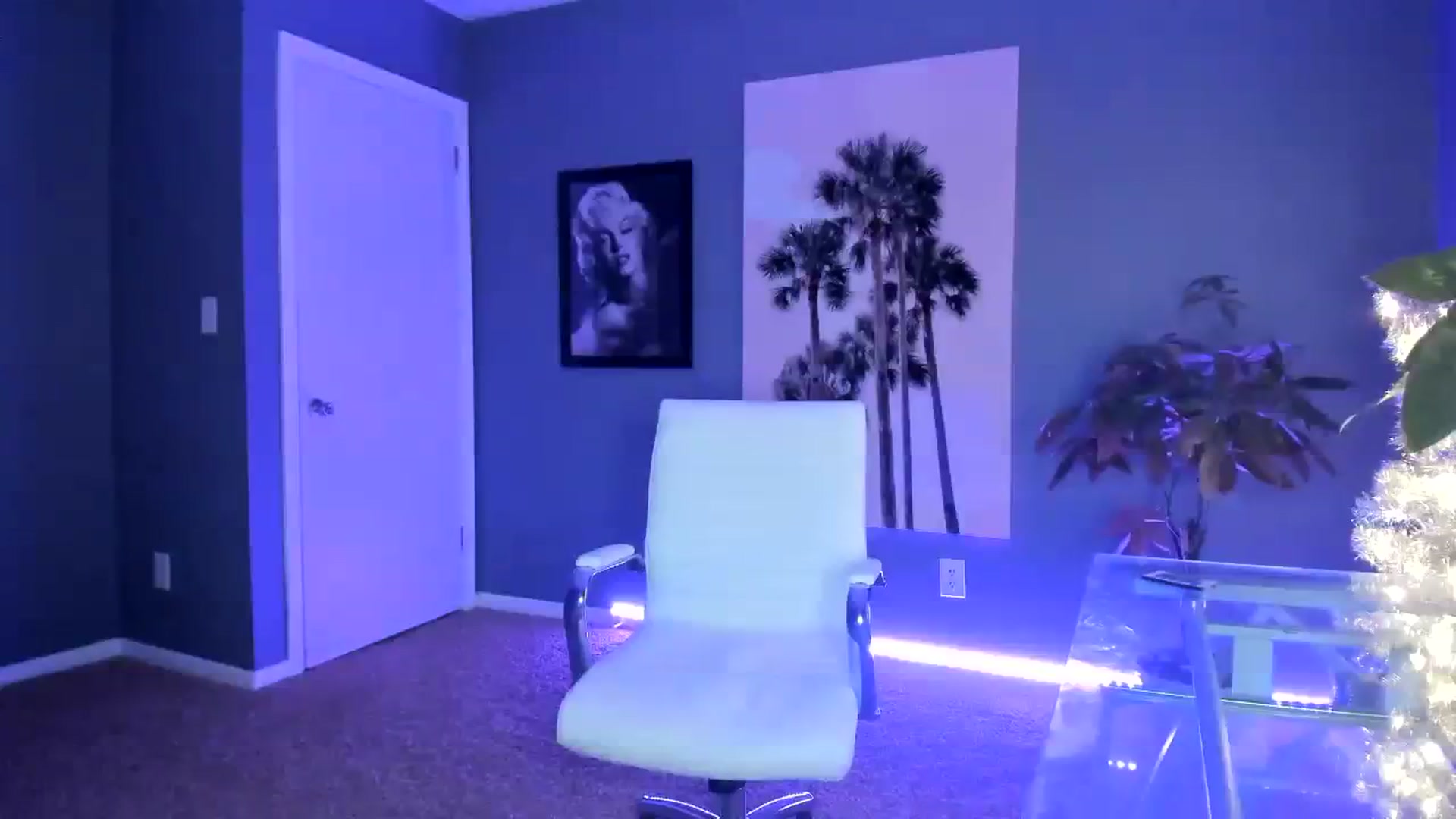 Gallery image thumbnail from SororityGirly's myfreecams stream on, 12/02/2023, 02:35 image 15 of 20