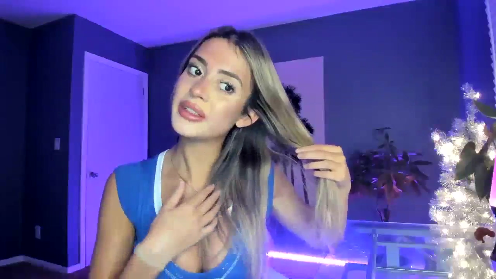 Gallery image thumbnail from SororityGirly's myfreecams stream on, 01/28/2024, 22:47 image 4 of 20