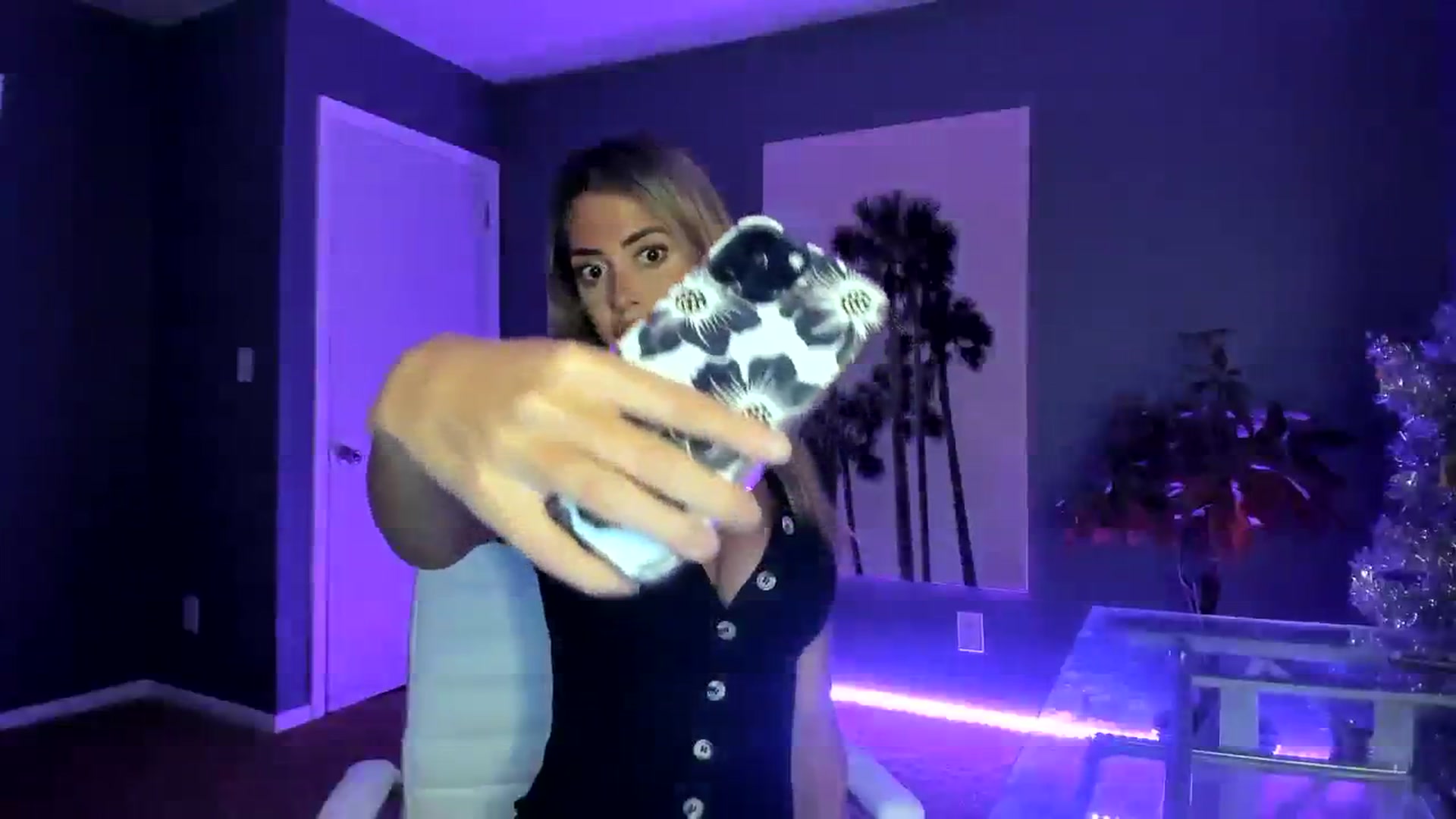 Gallery image thumbnail from SororityGirly's myfreecams stream on, 02/04/2024, 23:04 image 12 of 20