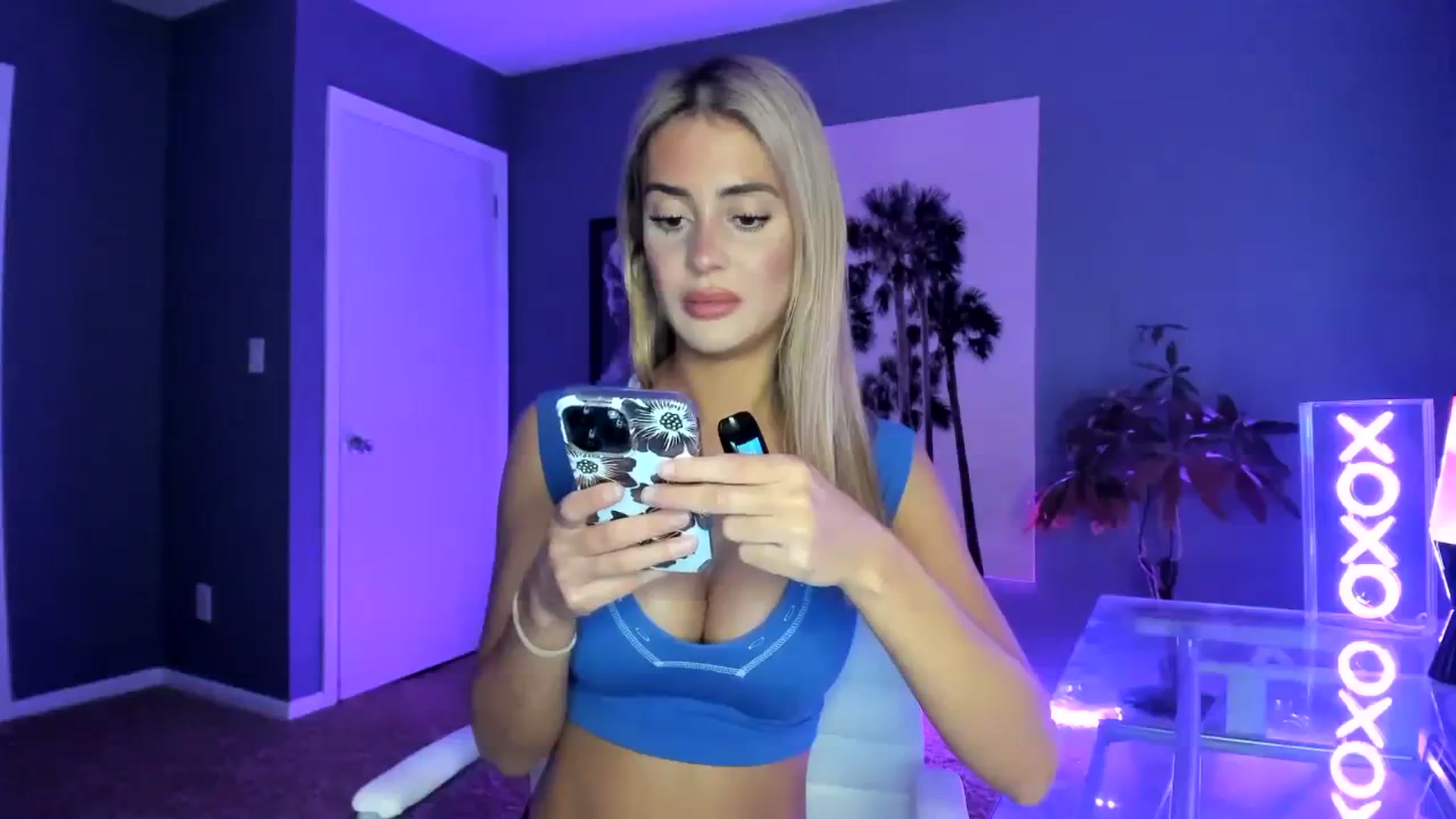 Gallery image thumbnail from SororityGirly's myfreecams stream on, 02/23/2024, 23:18 image 10 of 20