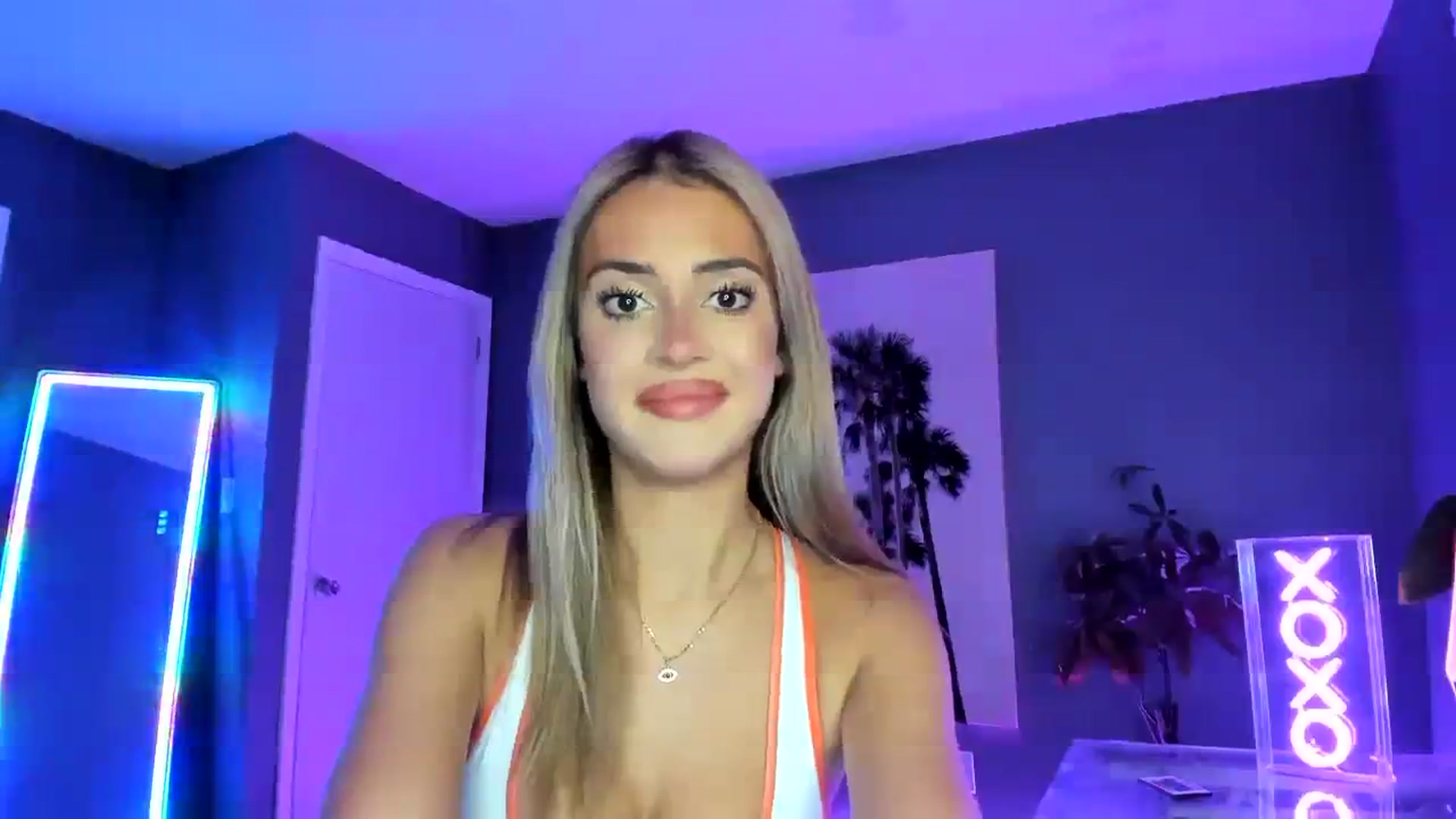 Gallery image thumbnail from SororityGirly's myfreecams stream on, 02/28/2024, 24:09 image 12 of 20