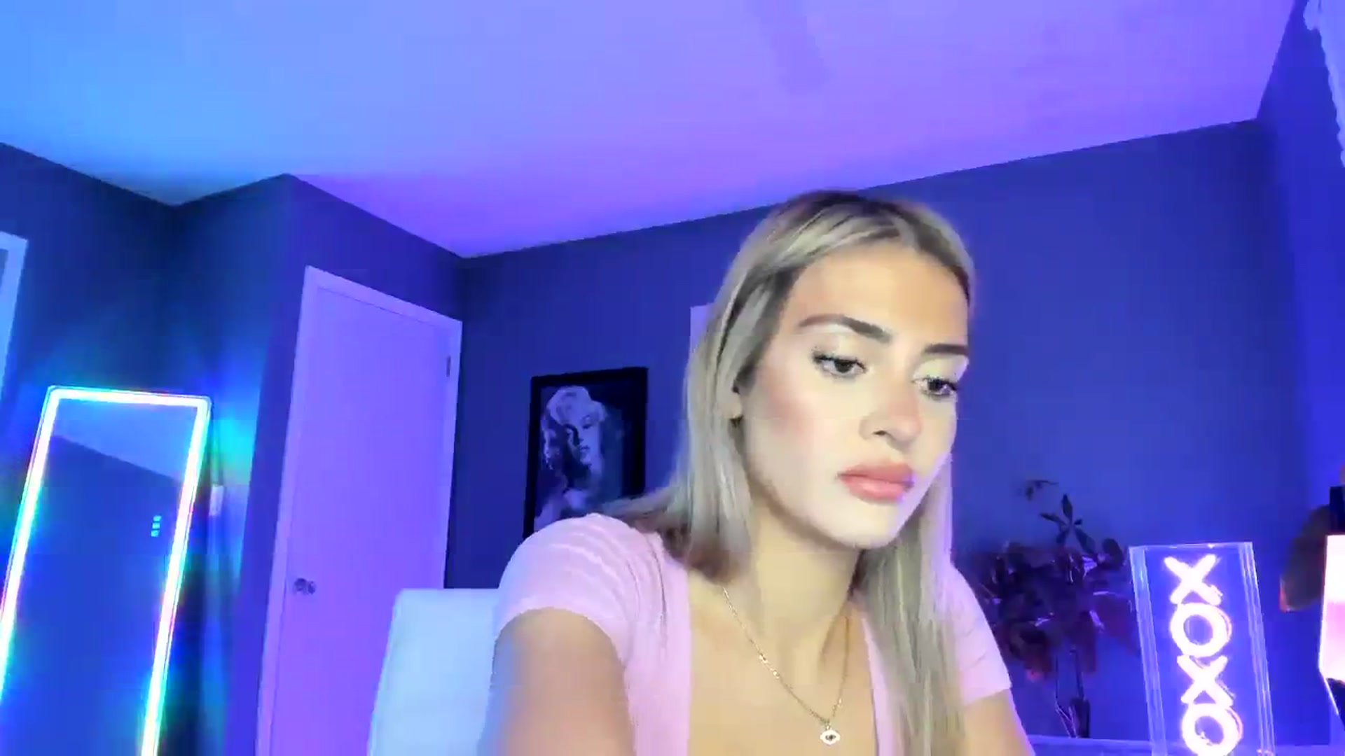 Gallery image thumbnail from SororityGirly's myfreecams stream on, 03/01/2024, 23:07 image 18 of 20