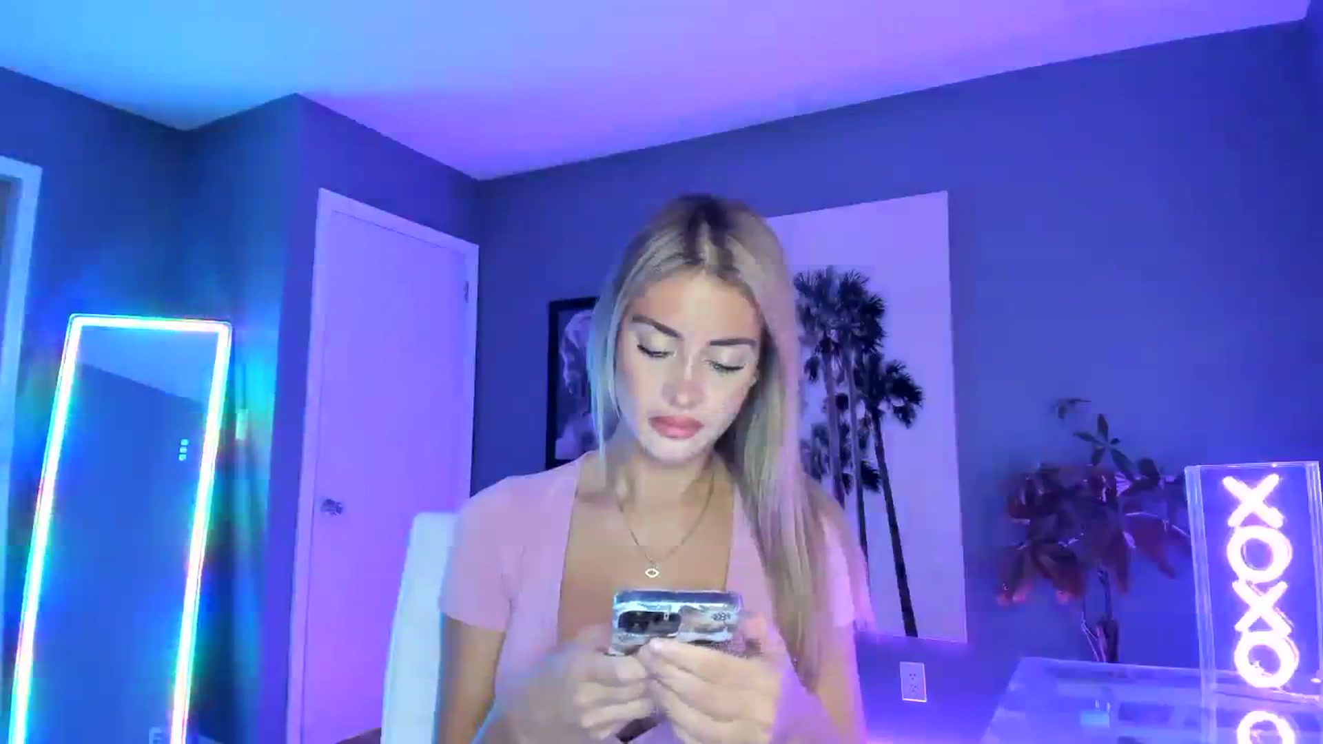 Gallery image thumbnail from SororityGirly's myfreecams stream on, 03/01/2024, 23:44 image 14 of 20