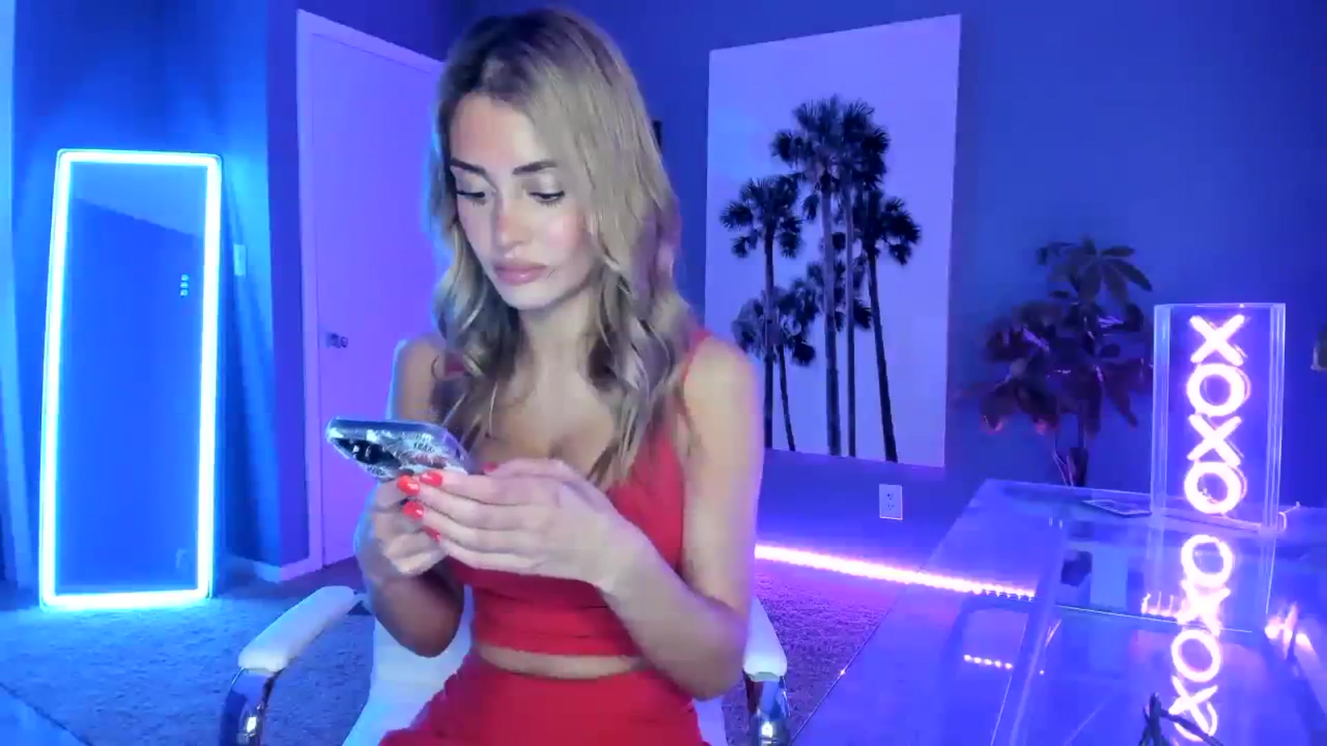 Gallery image thumbnail from SororityGirly's myfreecams stream on, 04/10/2024, 24:28 image 4 of 20
