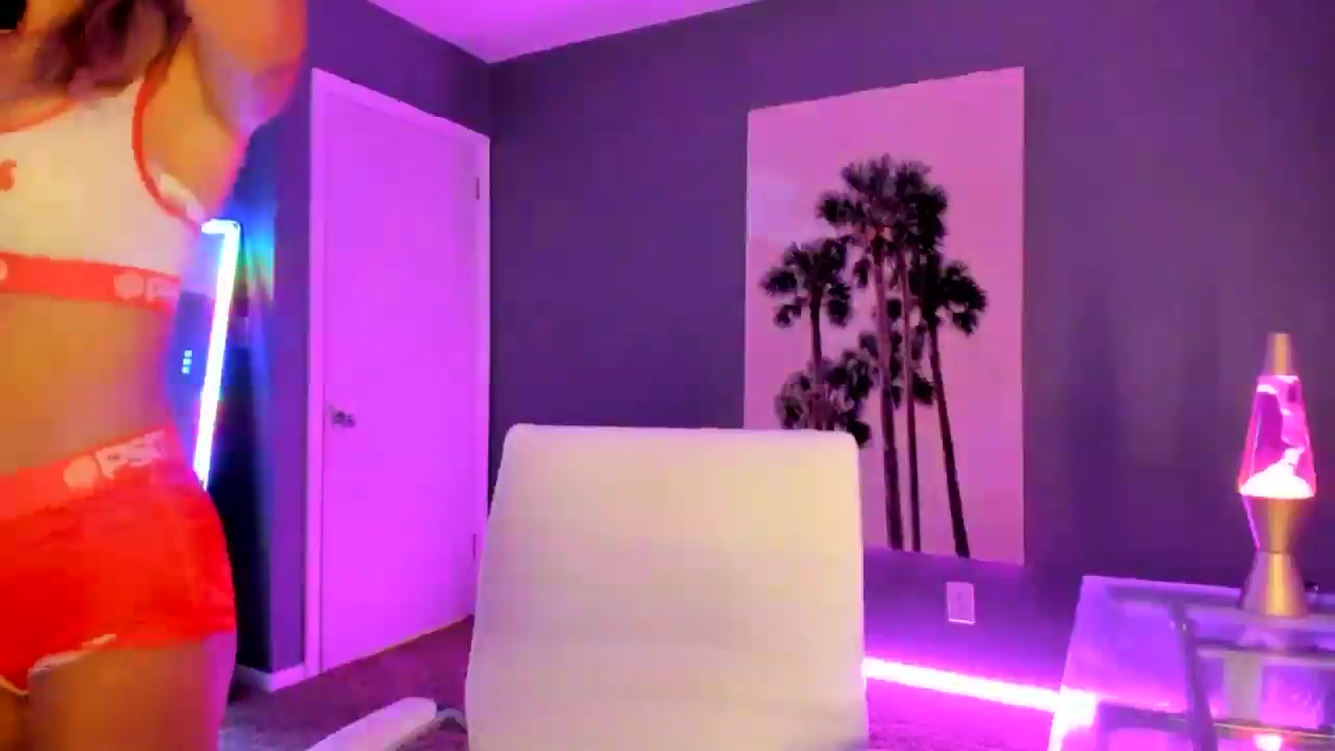 Gallery image thumbnail from SororityGirly's myfreecams stream on, 03/01/2025, 01:51 image 2 of 20